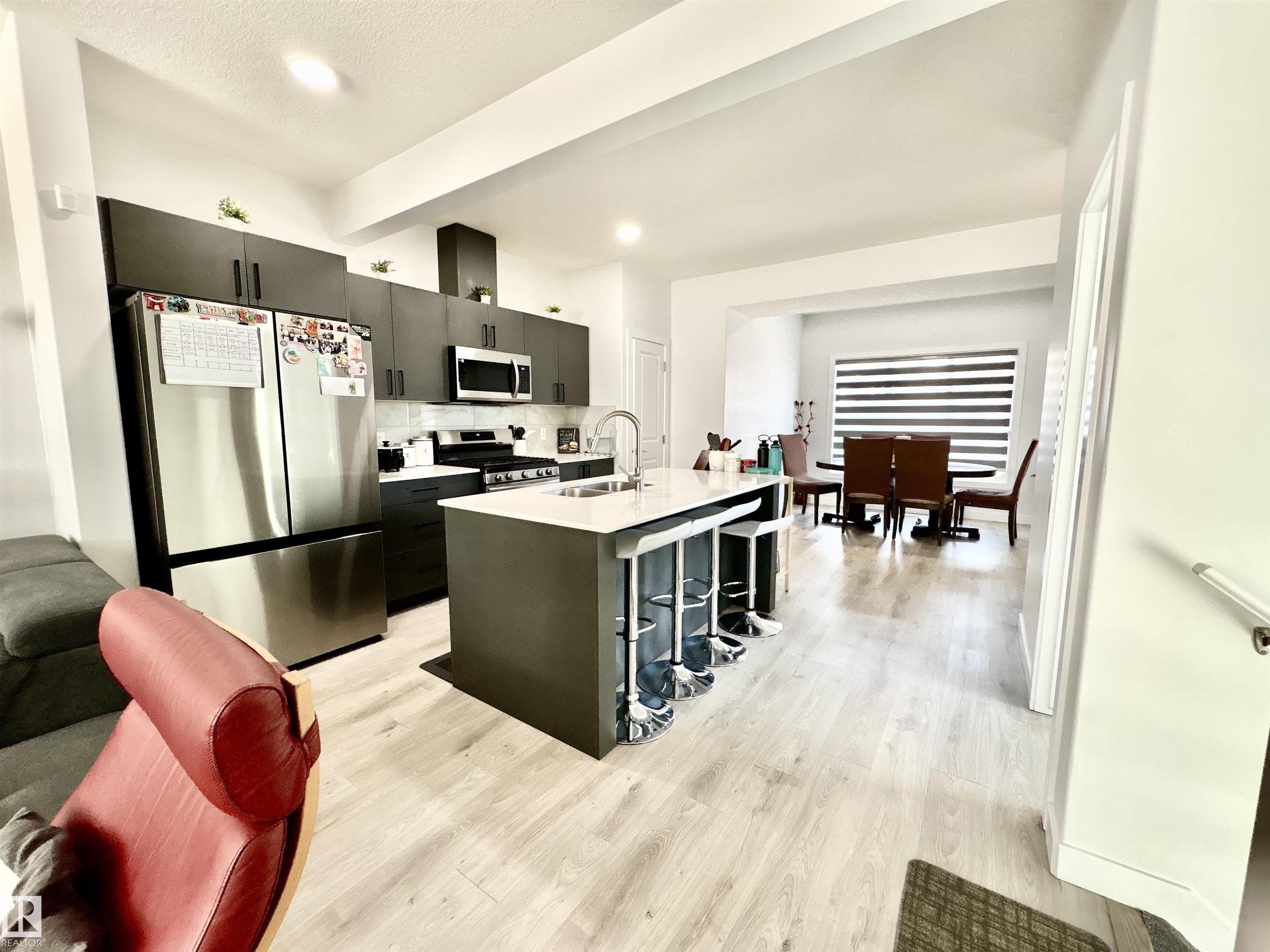 Photo 13 at 1203 Eaton Lane NW, Edgemont, Edmonton