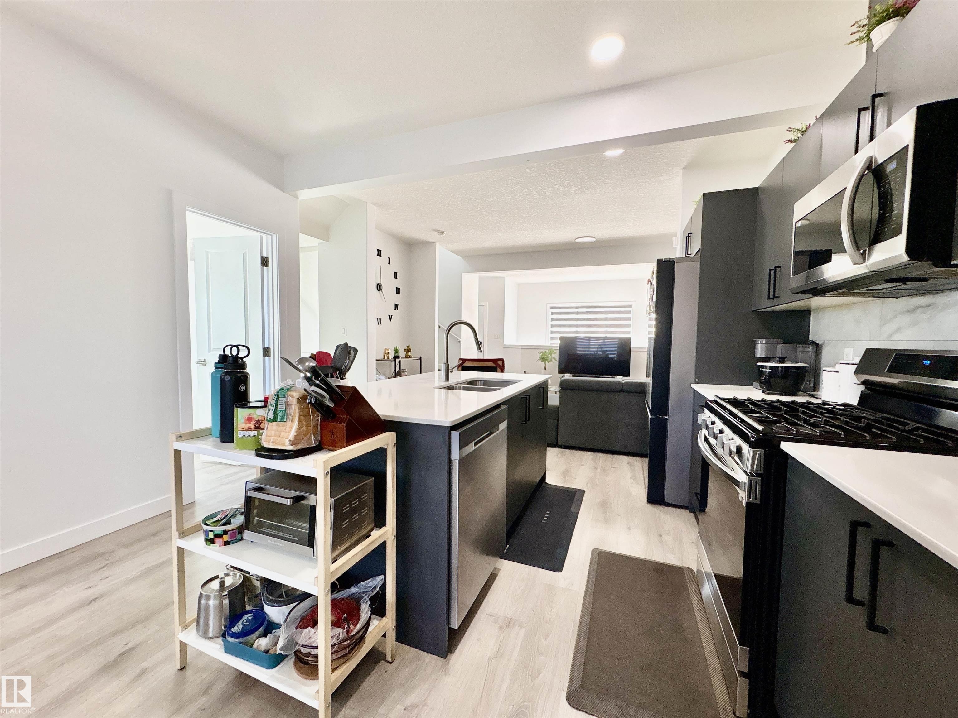 Photo 16 at 1203 Eaton Lane NW, Edgemont, Edmonton