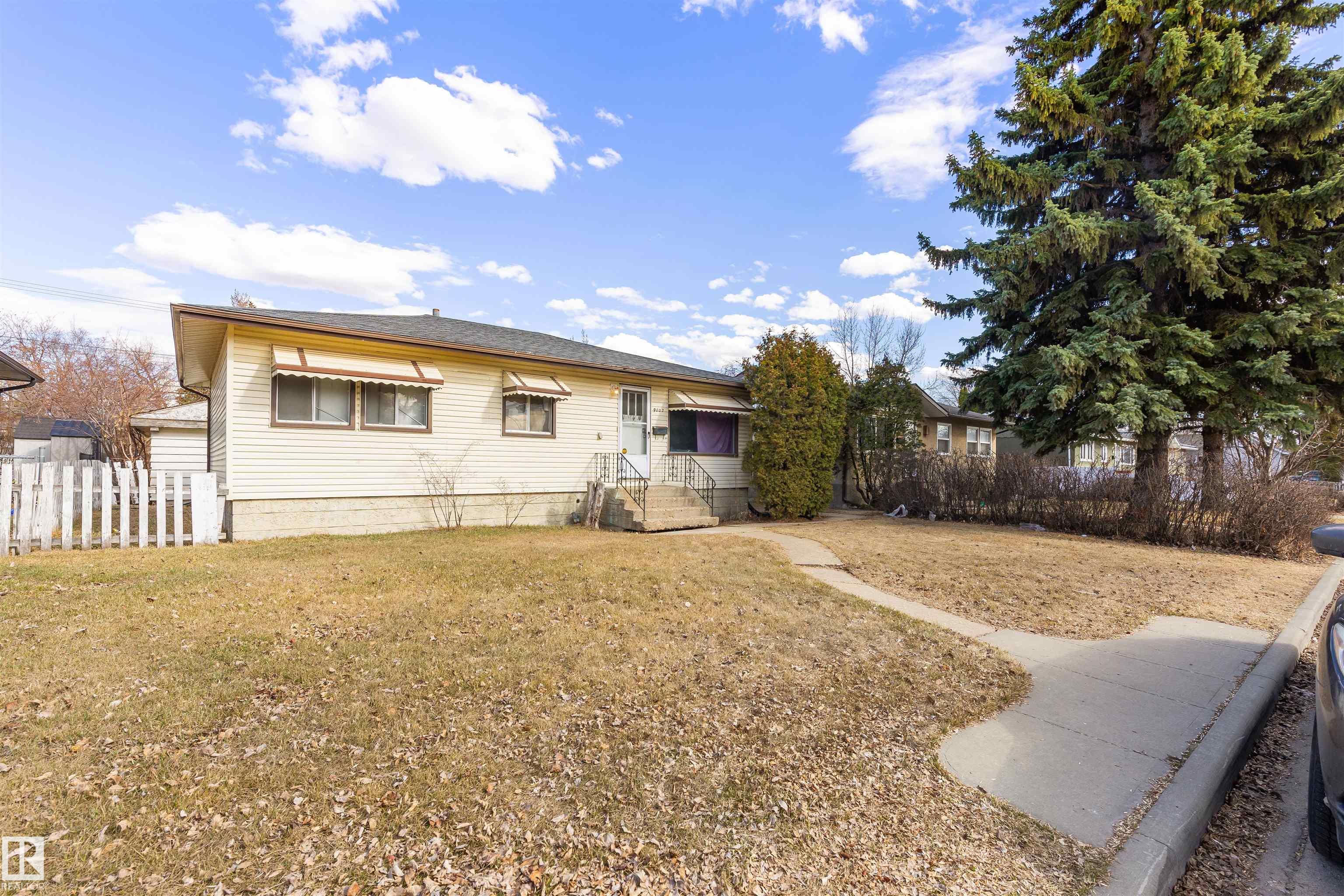 9007 149 Street NW, Parkview, Edmonton
