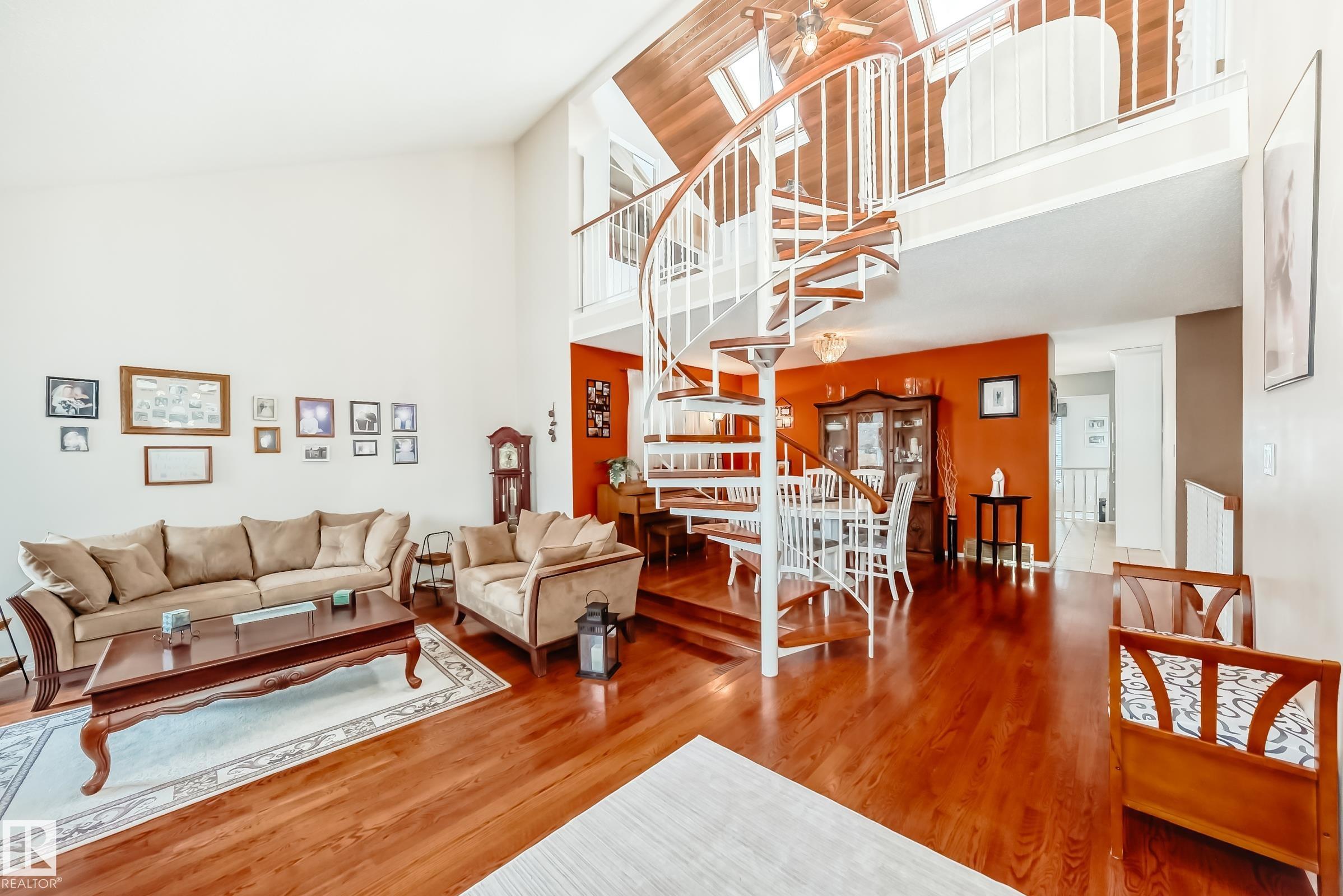 660 Village Drive, Village on the Lake, Sherwood Park