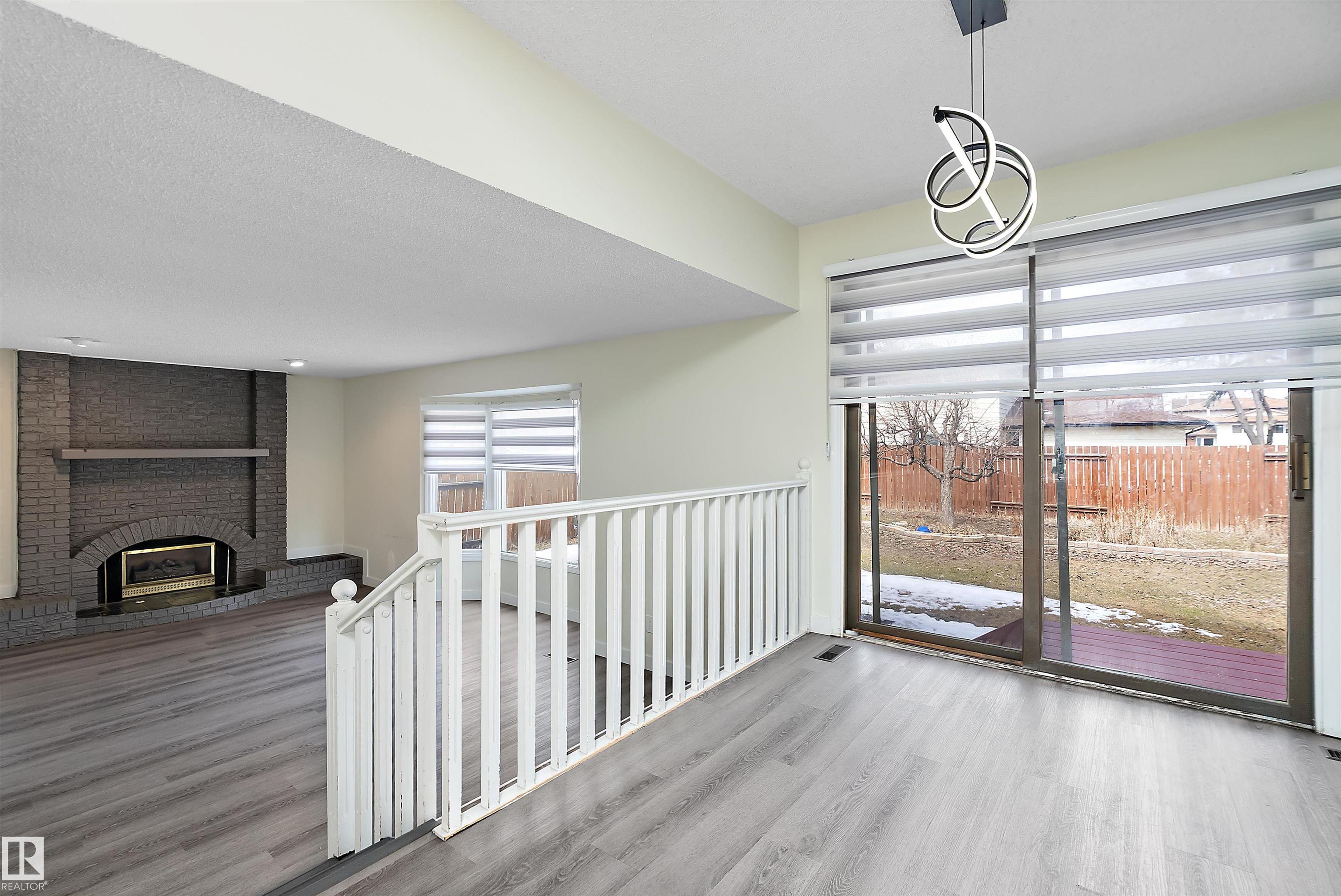Photo 14 at 11020 158 Avenue NW, Beaumaris, Edmonton