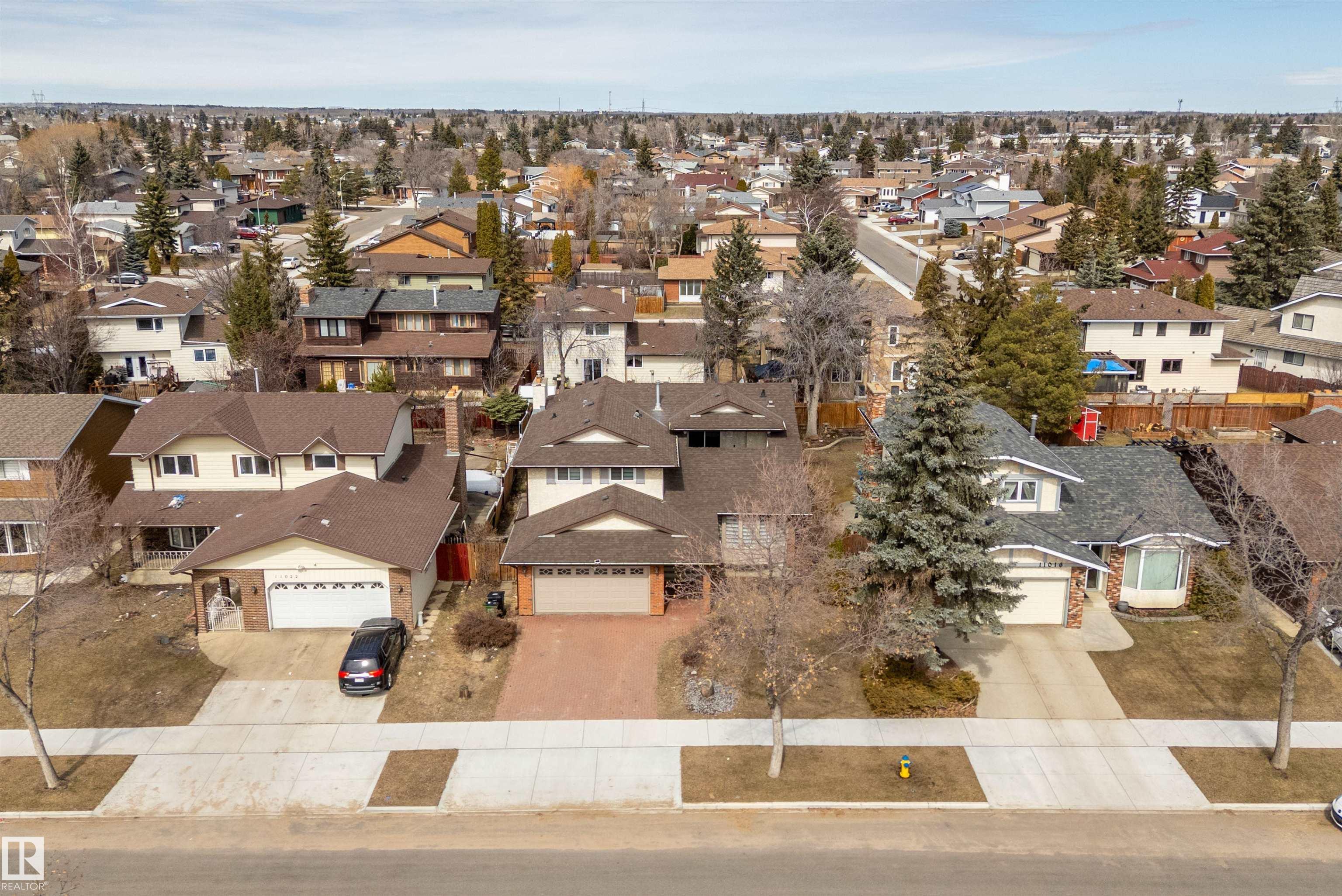 Photo 55 at 11020 158 Avenue NW, Beaumaris, Edmonton