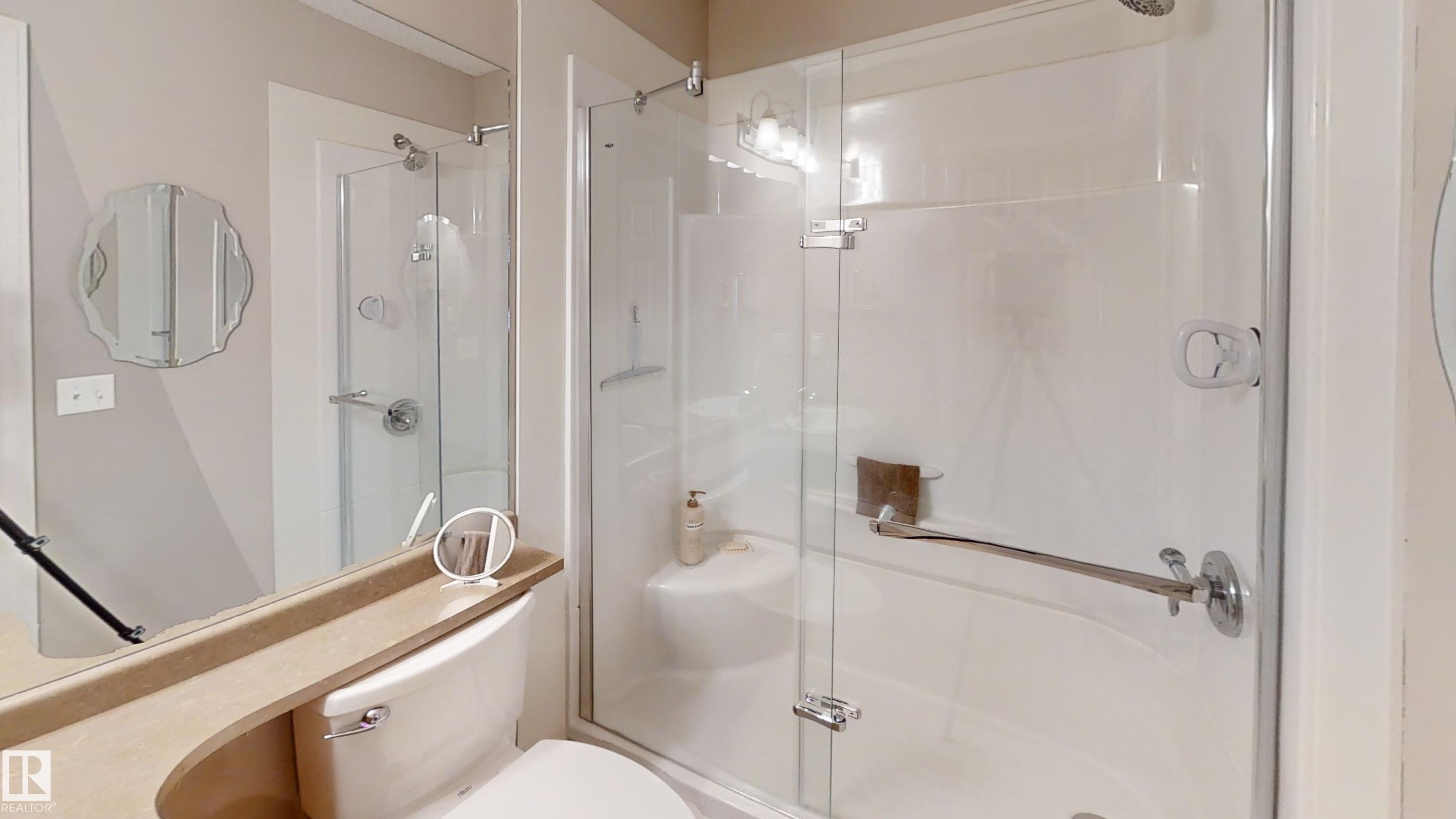 Photo 12 at 8627 173 Avenue NW, Klarvatten, Edmonton