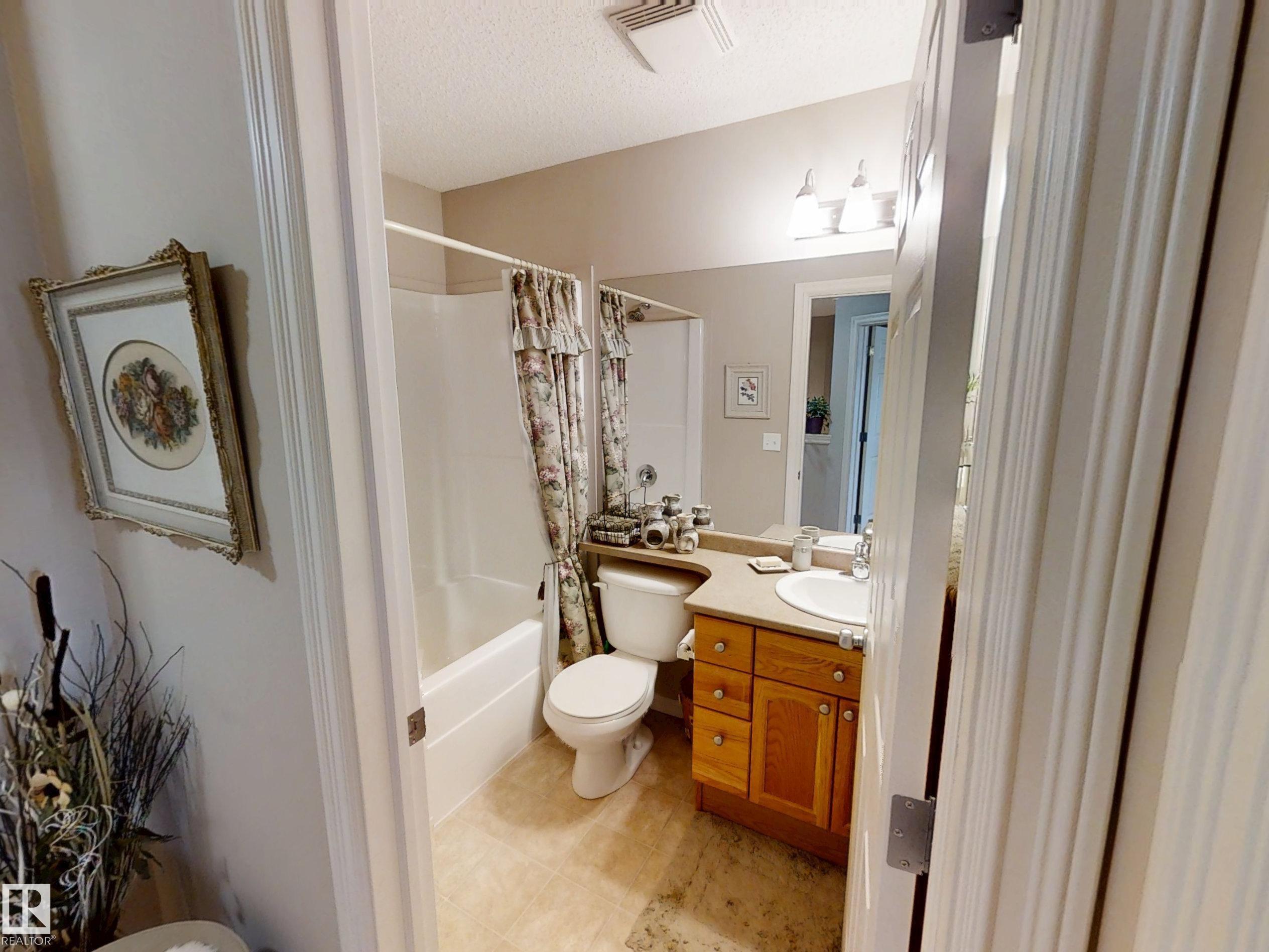 Photo 16 at 8627 173 Avenue NW, Klarvatten, Edmonton