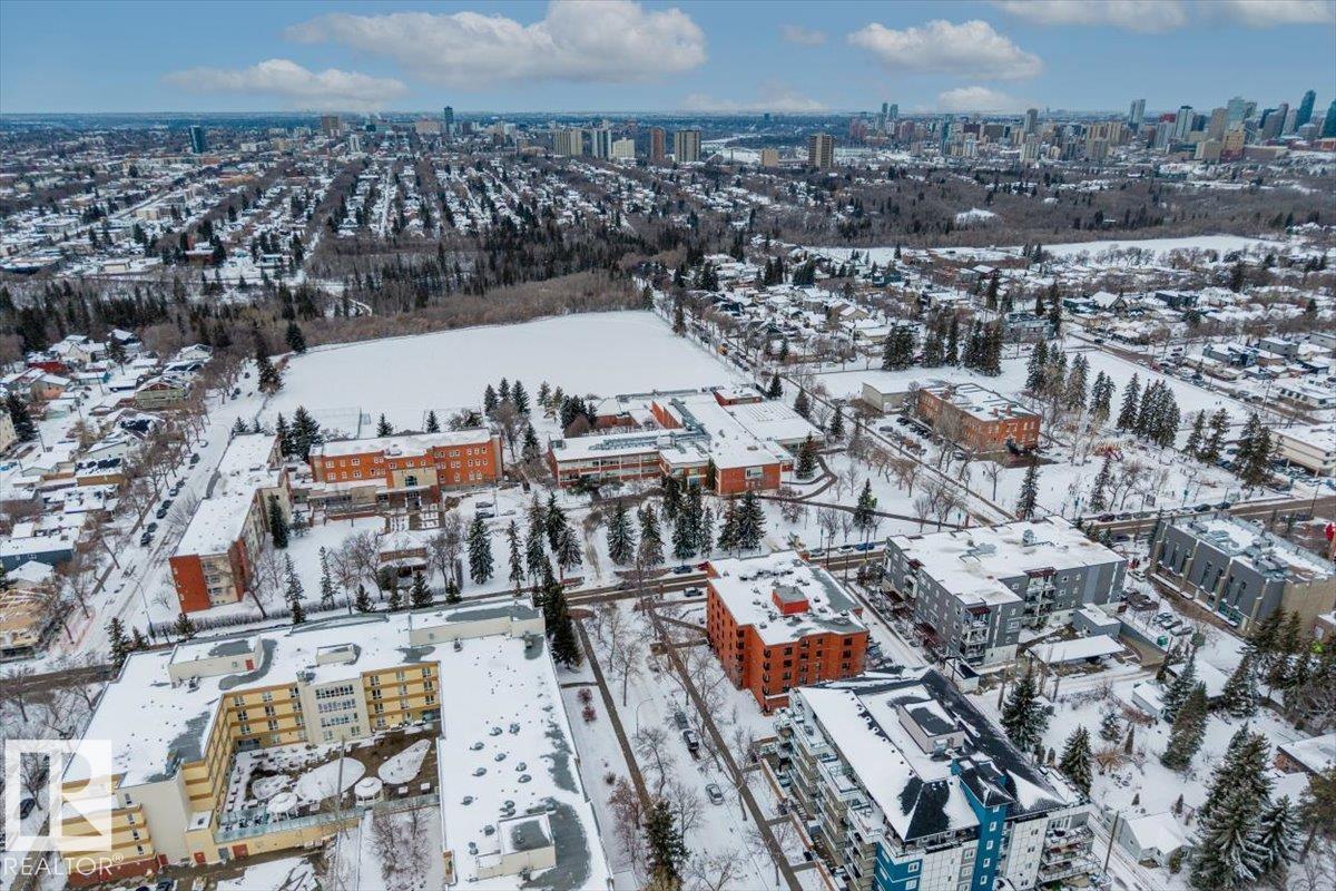 Photo 36 at 8737 83 Avenue NW, Bonnie Doon, Edmonton