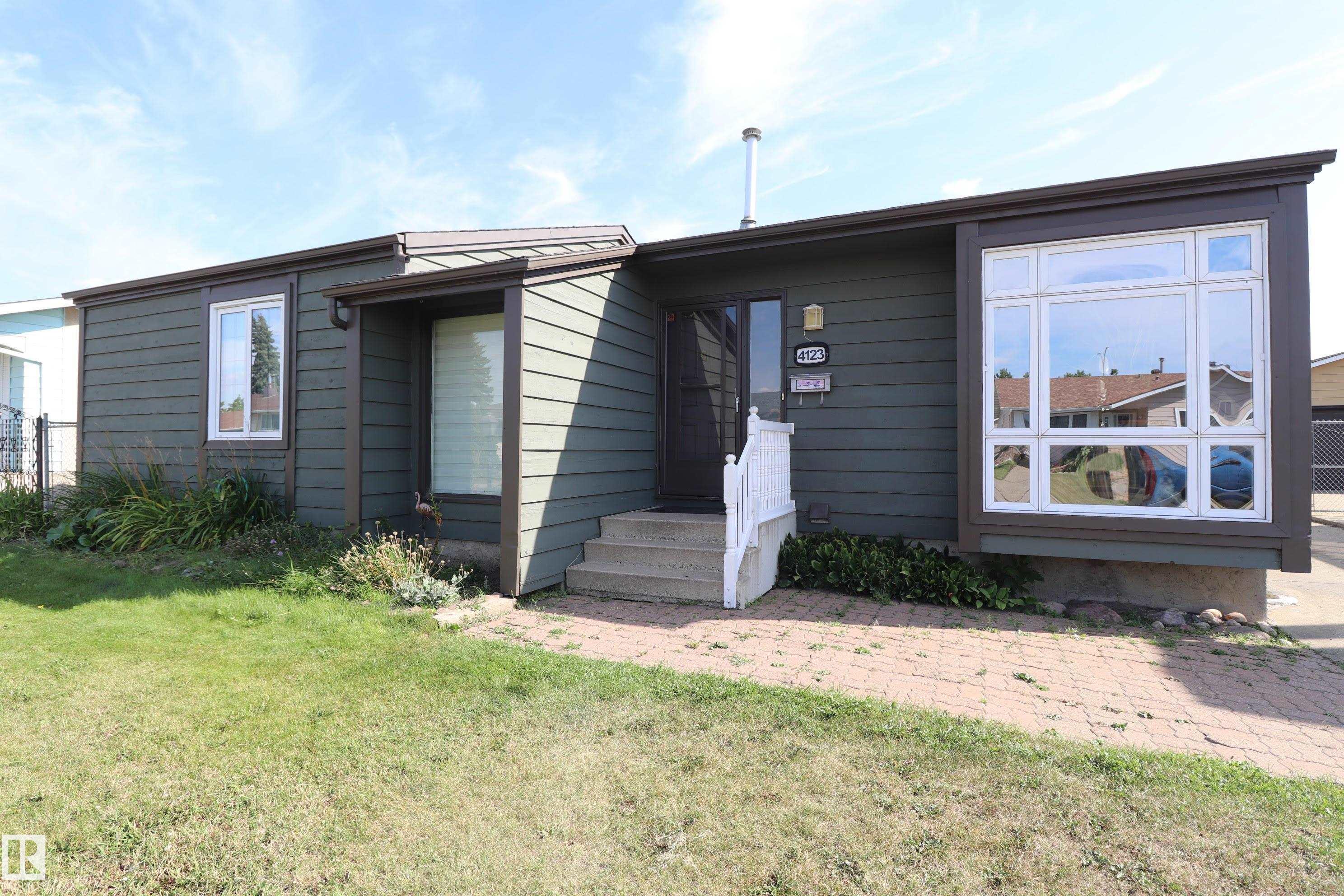 4123 136 Avenue NW, Sifton Park, Edmonton
