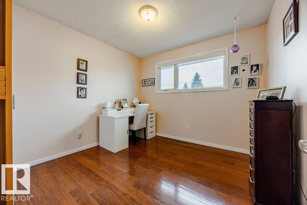 Photo 26 at 16807 80 Avenue NW, Elmwood, Edmonton
