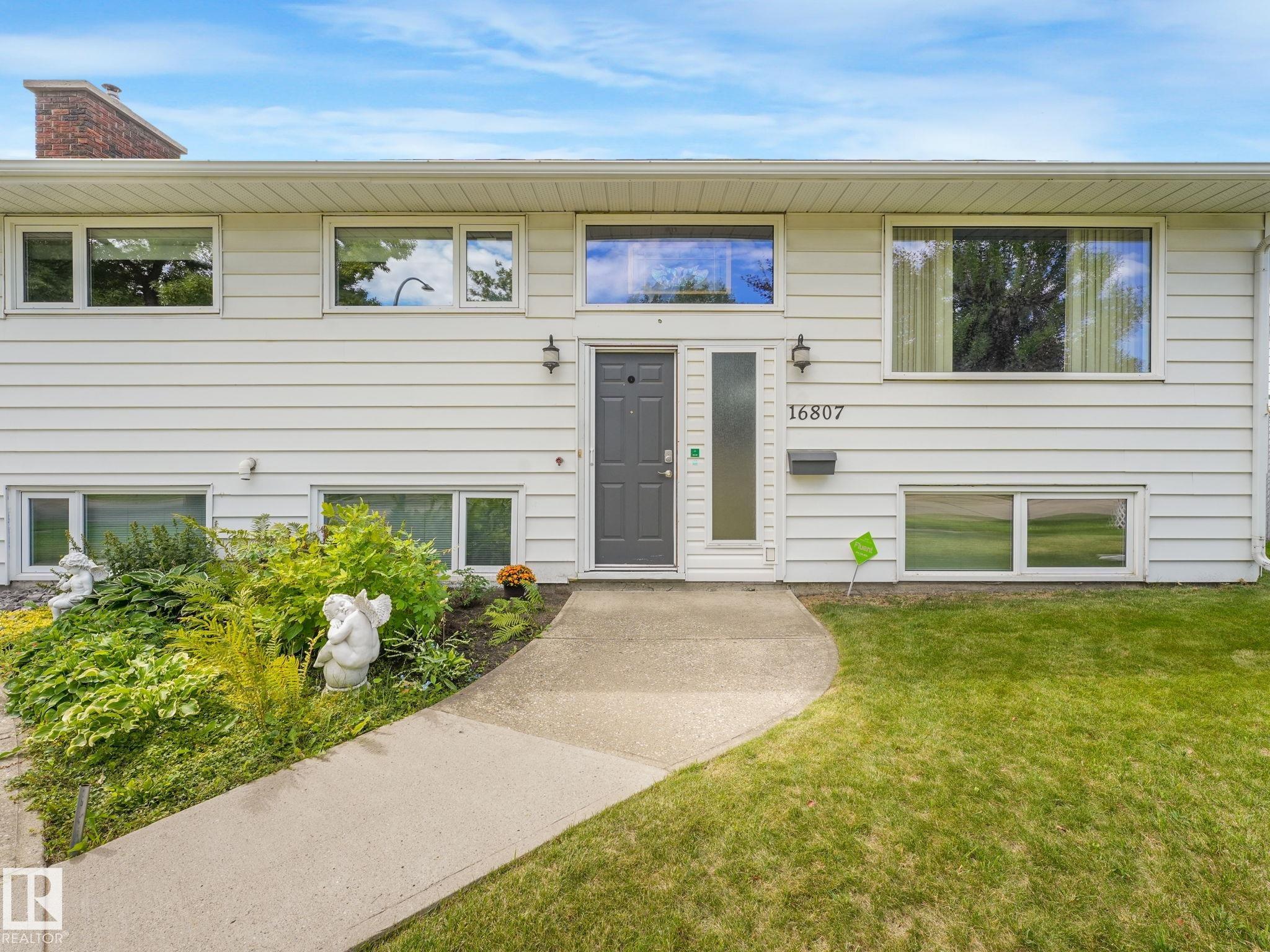 16807 80 Avenue NW, Elmwood, Edmonton