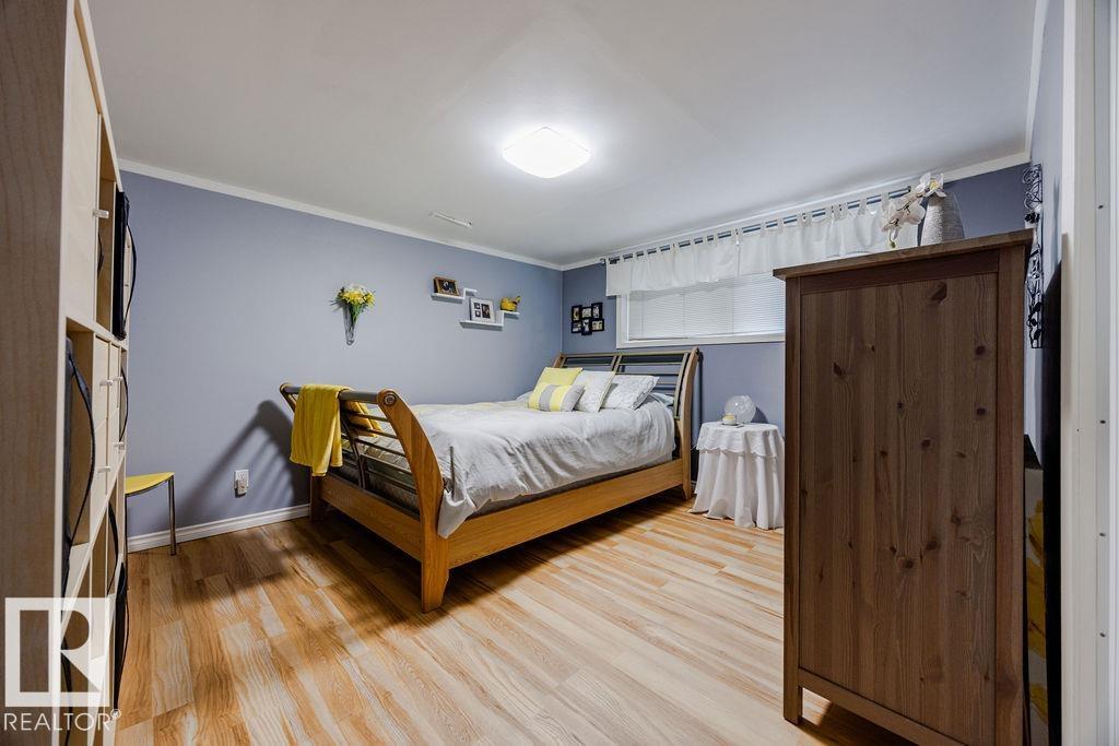 Photo 32 at 16807 80 Avenue NW, Elmwood, Edmonton