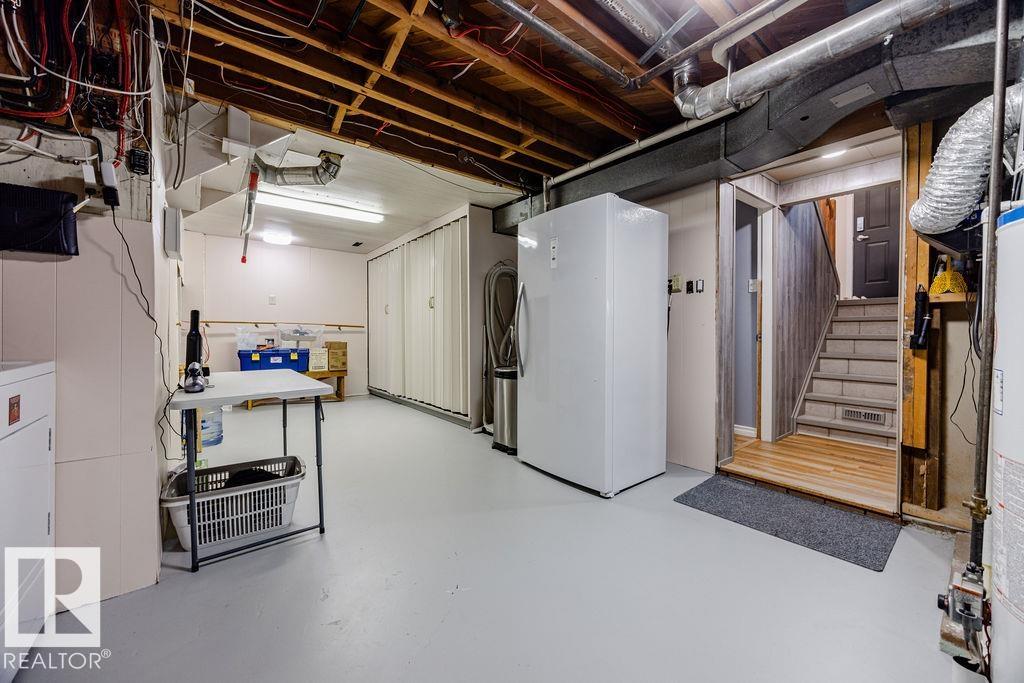 Photo 36 at 16807 80 Avenue NW, Elmwood, Edmonton