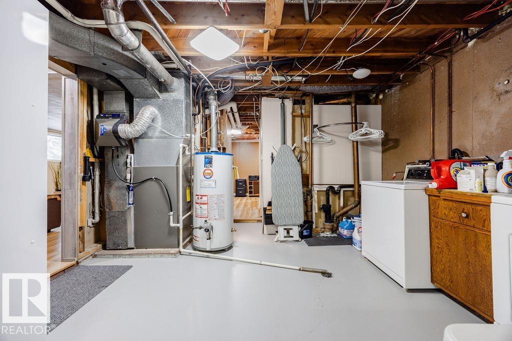 Photo 37 at 16807 80 Avenue NW, Elmwood, Edmonton