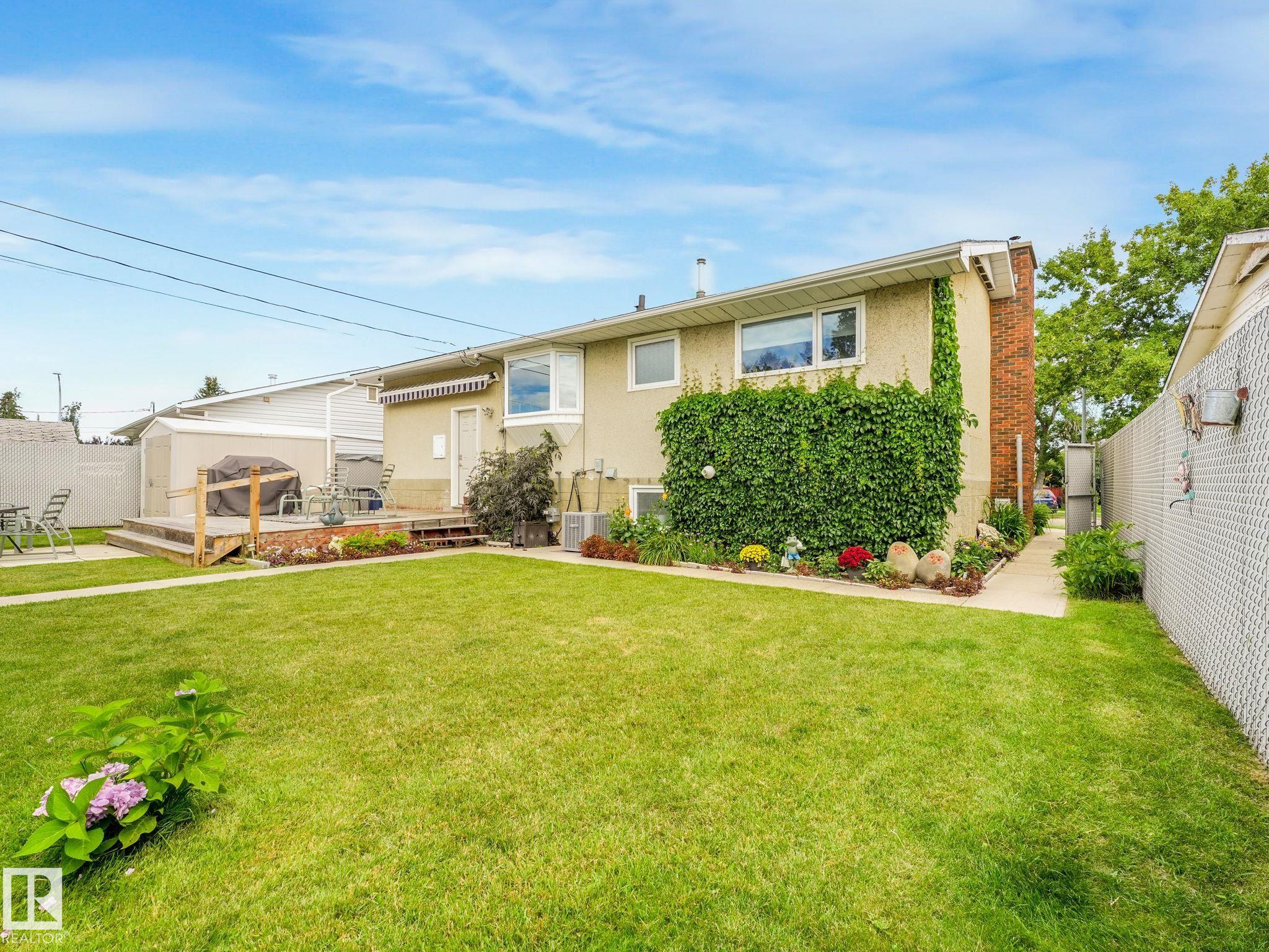 Photo 39 at 16807 80 Avenue NW, Elmwood, Edmonton