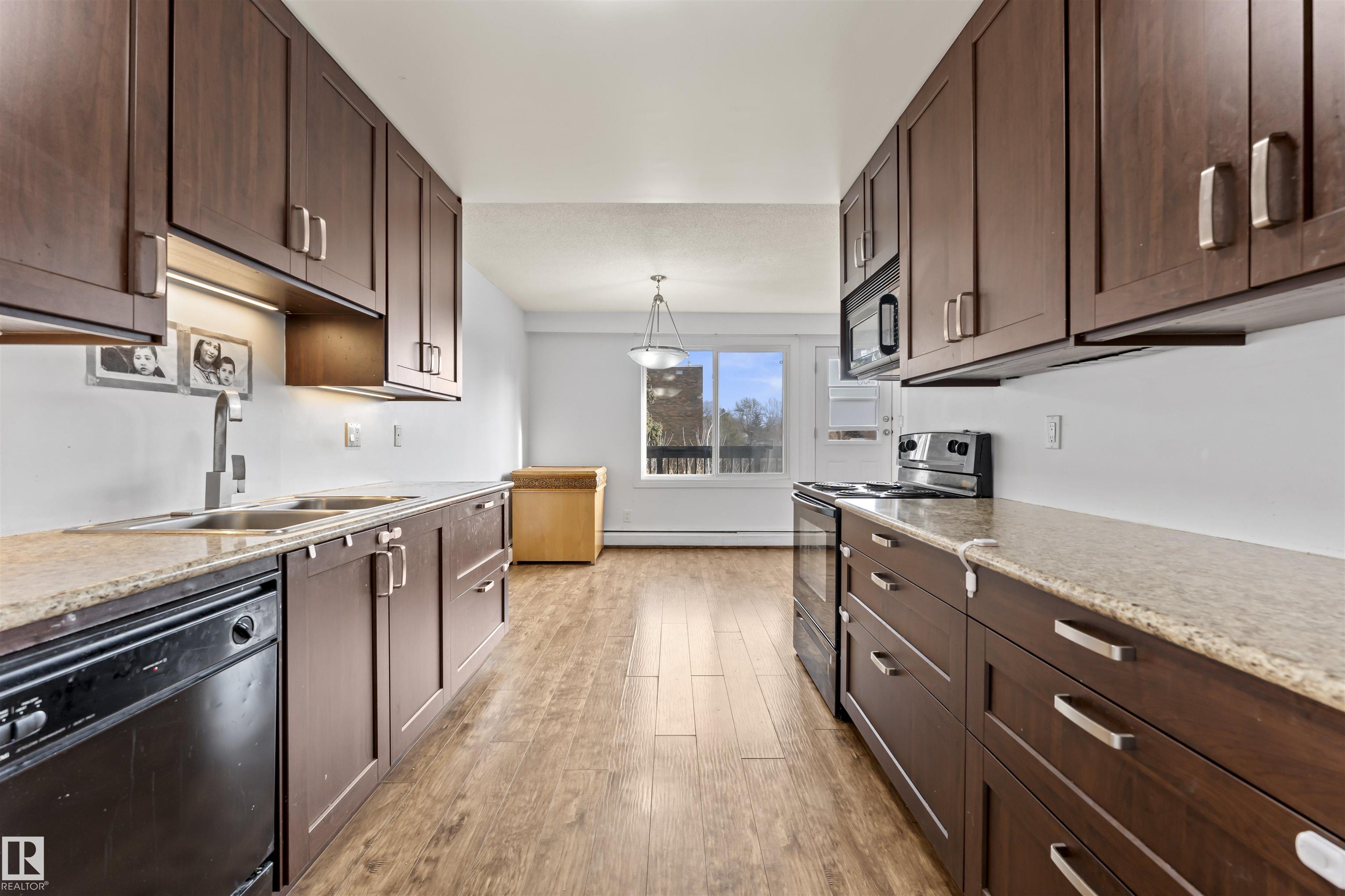 7825 159 Street NW, Patricia Heights, Edmonton