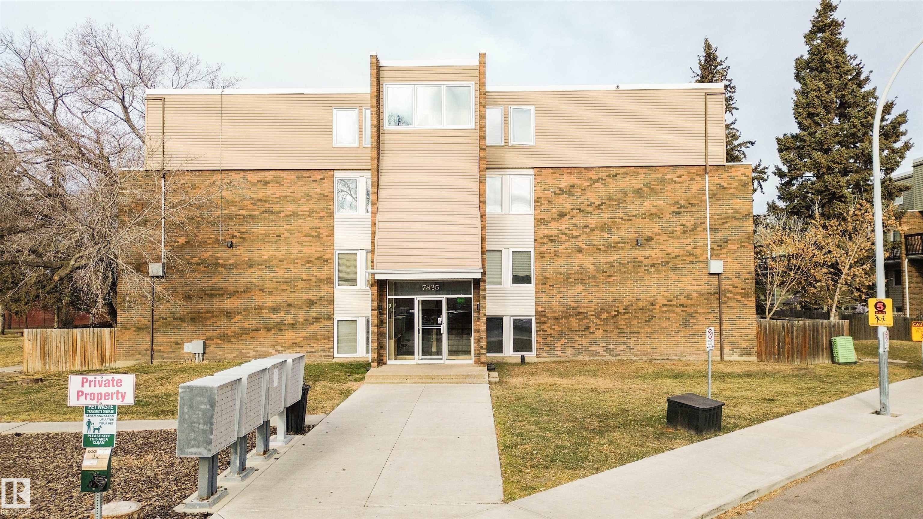 7825 159 Street NW, Patricia Heights, Edmonton