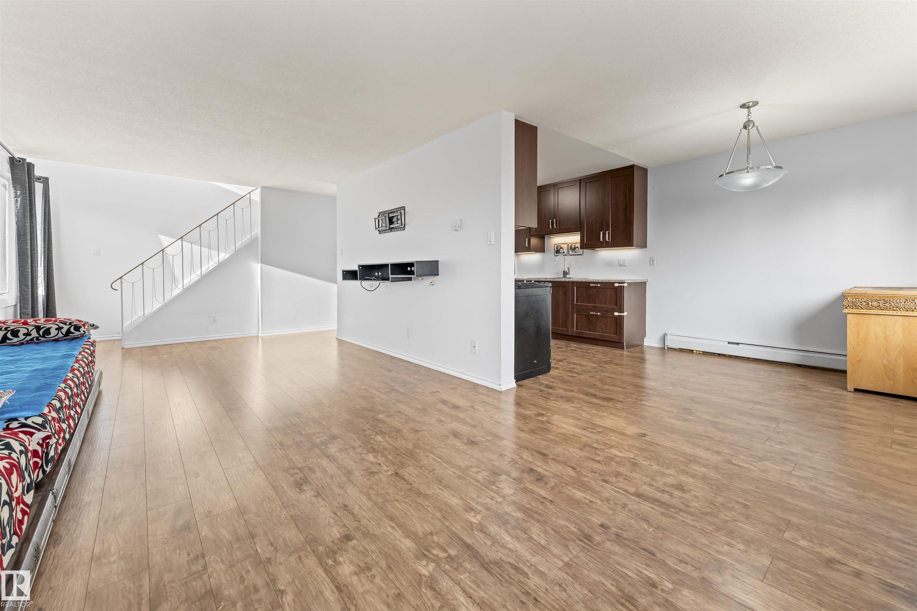 Photo 14 at 7825 159 Street NW, Patricia Heights, Edmonton