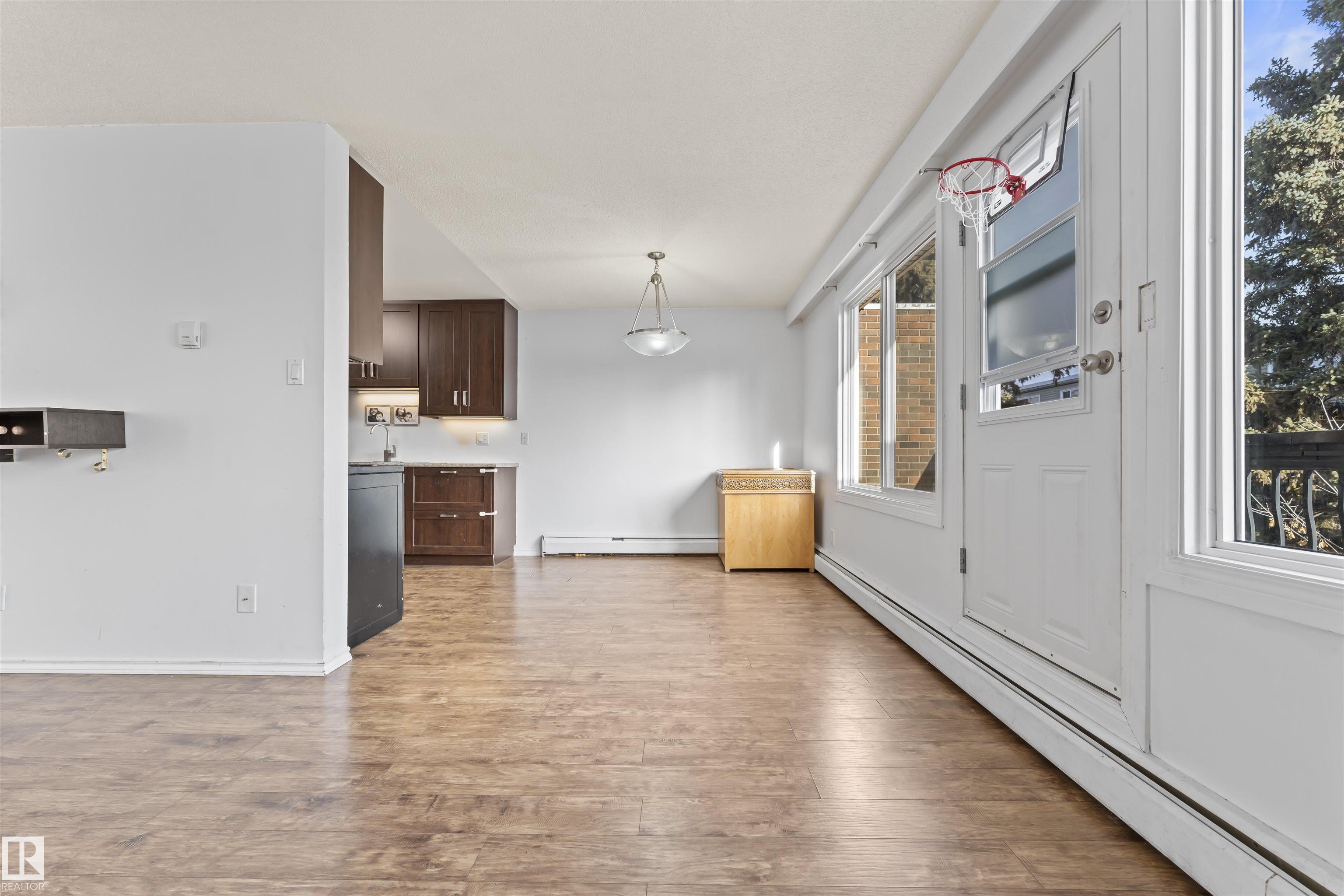 Photo 15 at 7825 159 Street NW, Patricia Heights, Edmonton