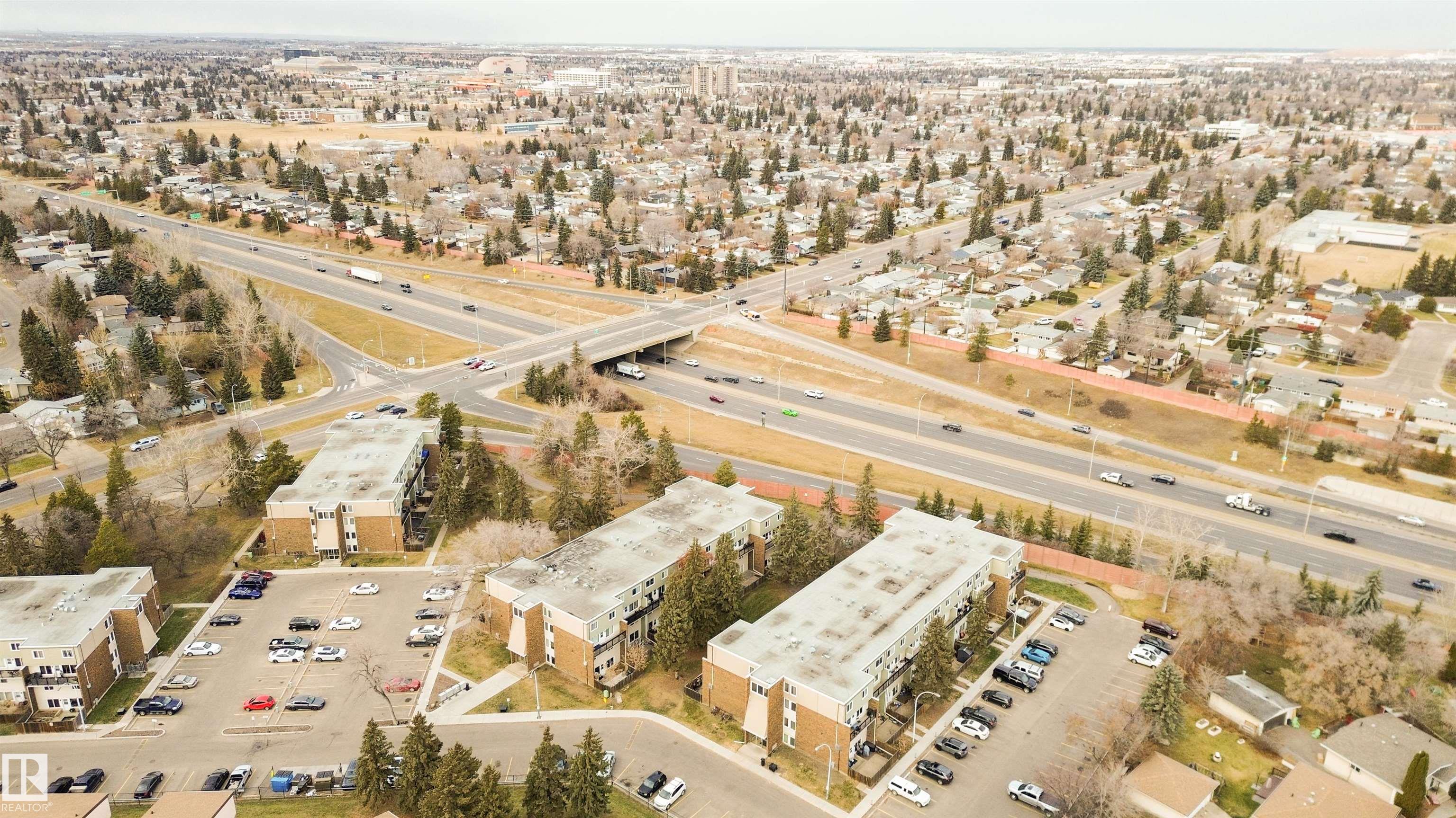 Photo 8 at 7825 159 Street NW, Patricia Heights, Edmonton