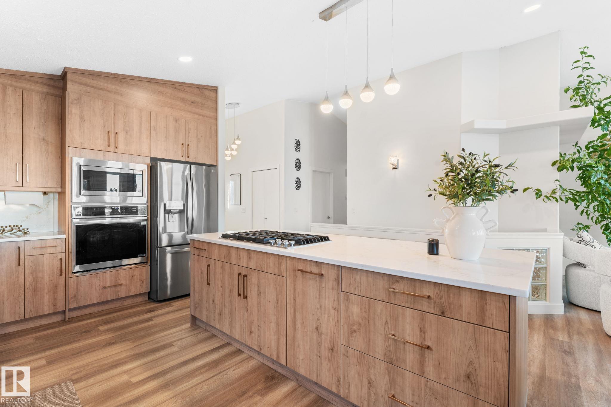 Photo 11 at 15919 58 Street NW, Hollick-Kenyon, Edmonton