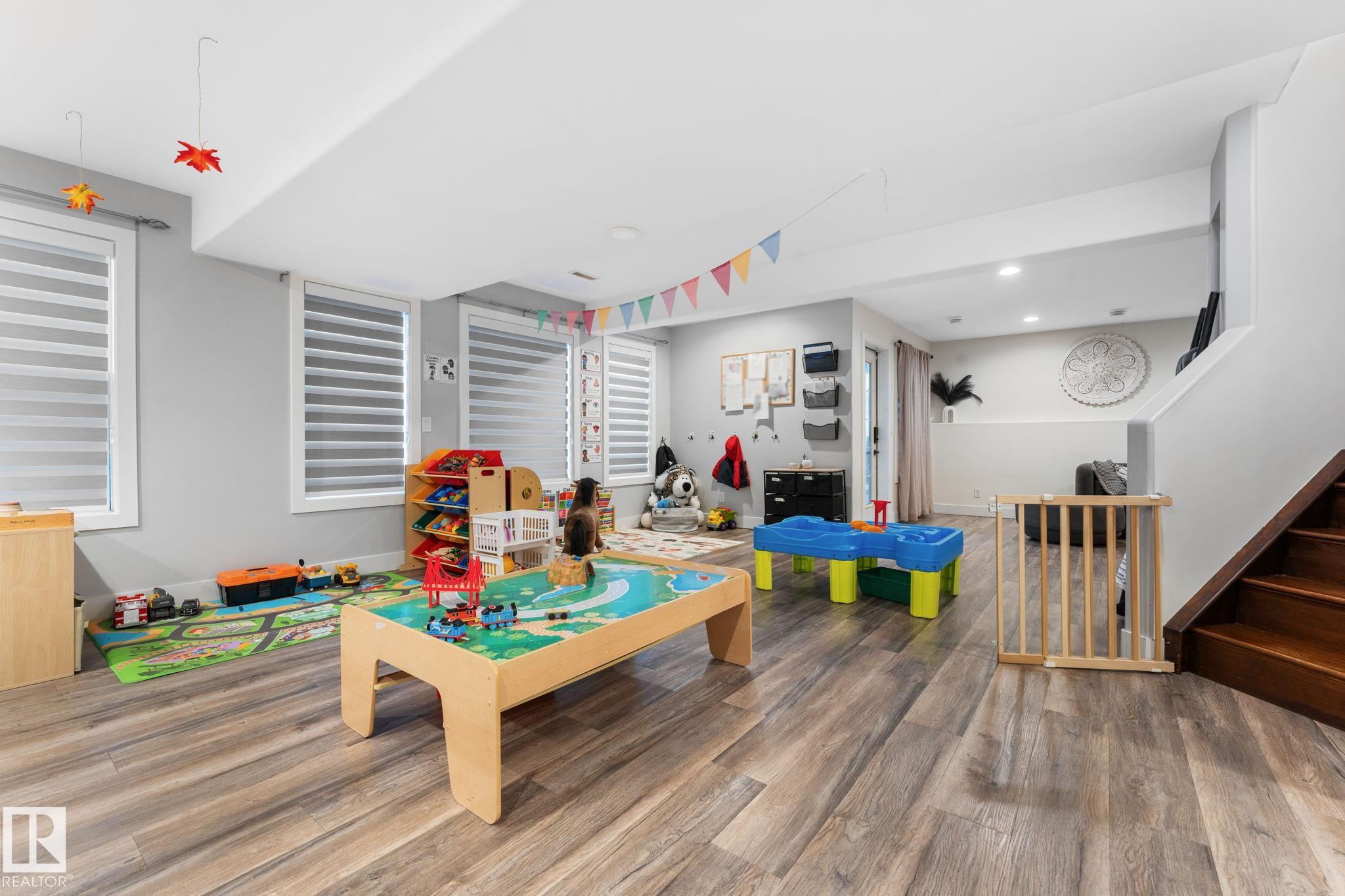 Photo 28 at 15919 58 Street NW, Hollick-Kenyon, Edmonton