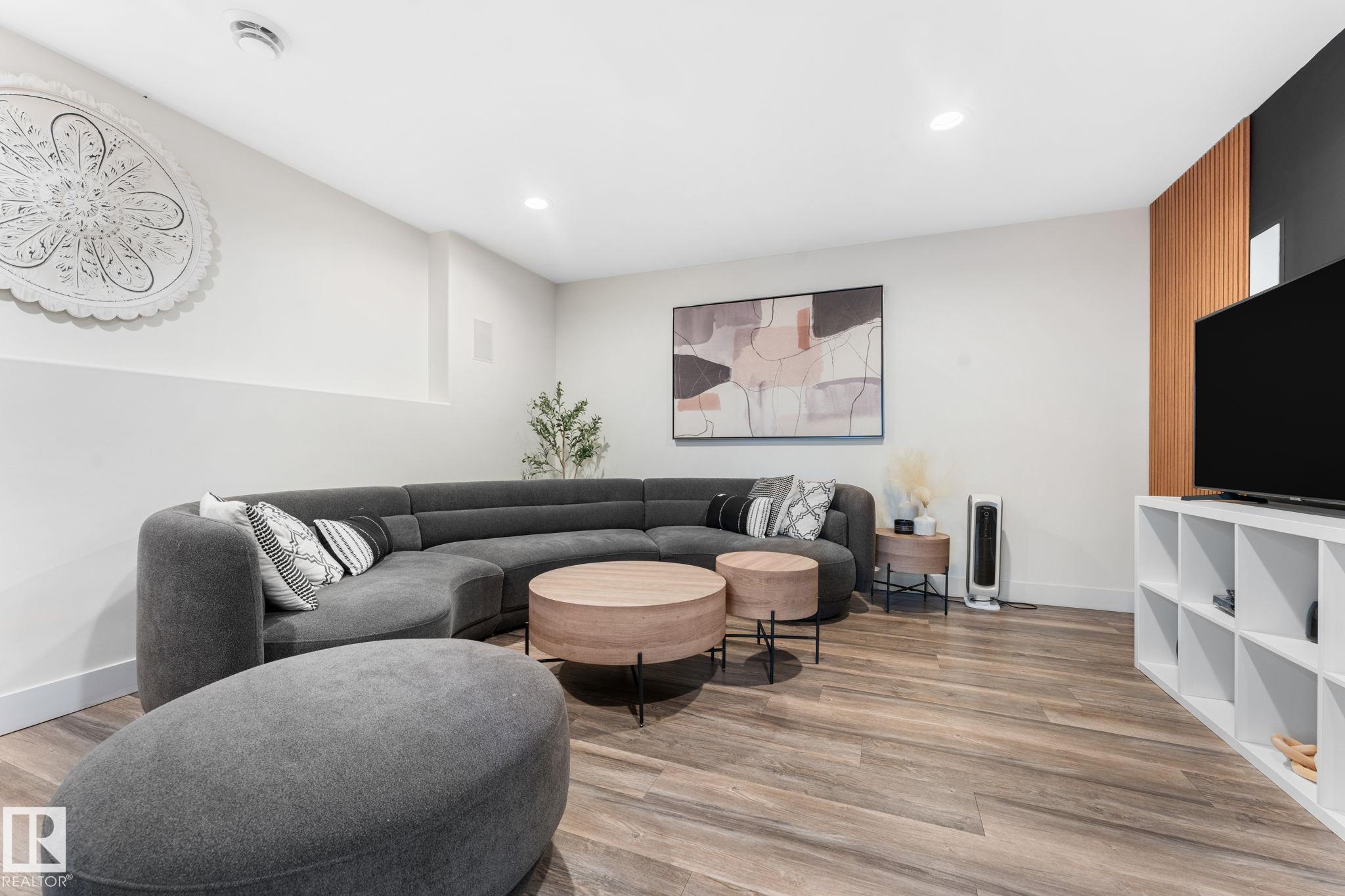 Photo 31 at 15919 58 Street NW, Hollick-Kenyon, Edmonton