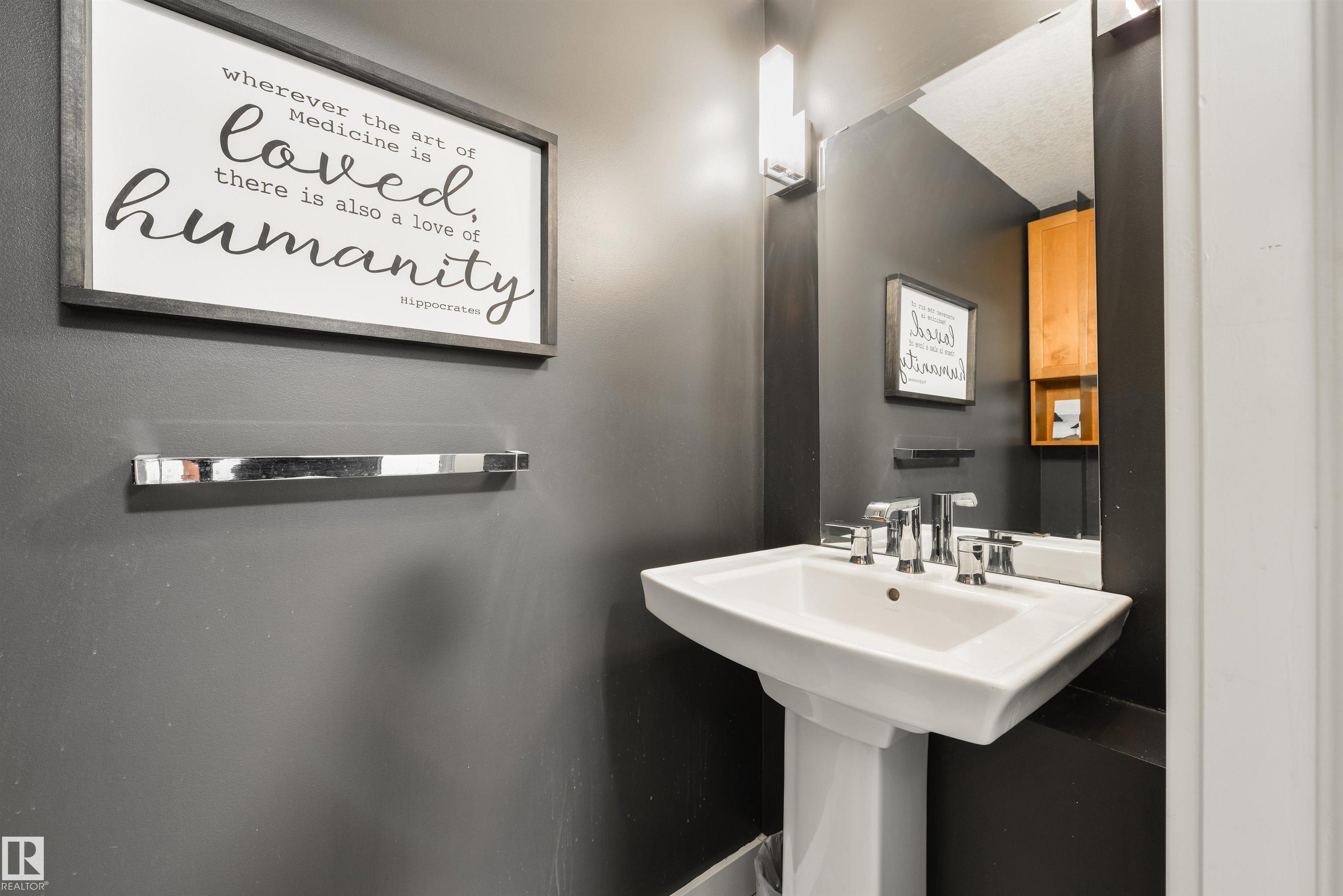 Photo 16 at 7 - 11518 76 Avenue NW, Belgravia, Edmonton