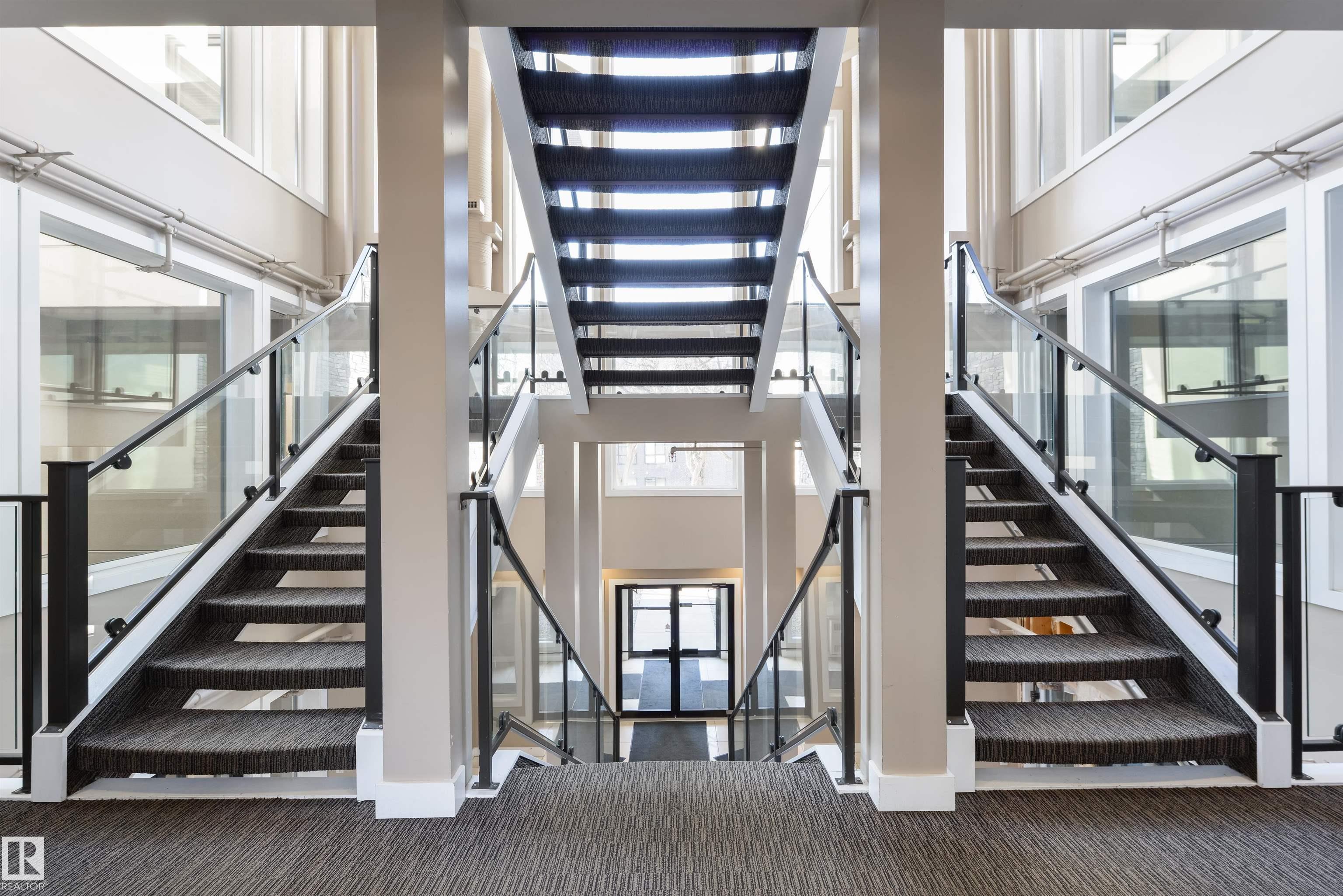 Photo 37 at 7 - 11518 76 Avenue NW, Belgravia, Edmonton