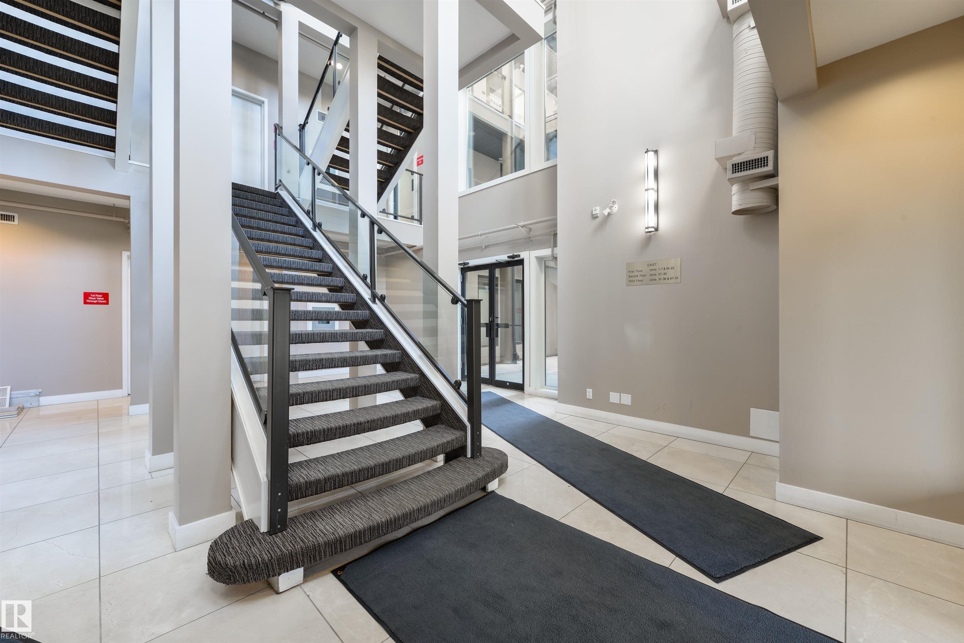 Photo 40 at 7 - 11518 76 Avenue NW, Belgravia, Edmonton