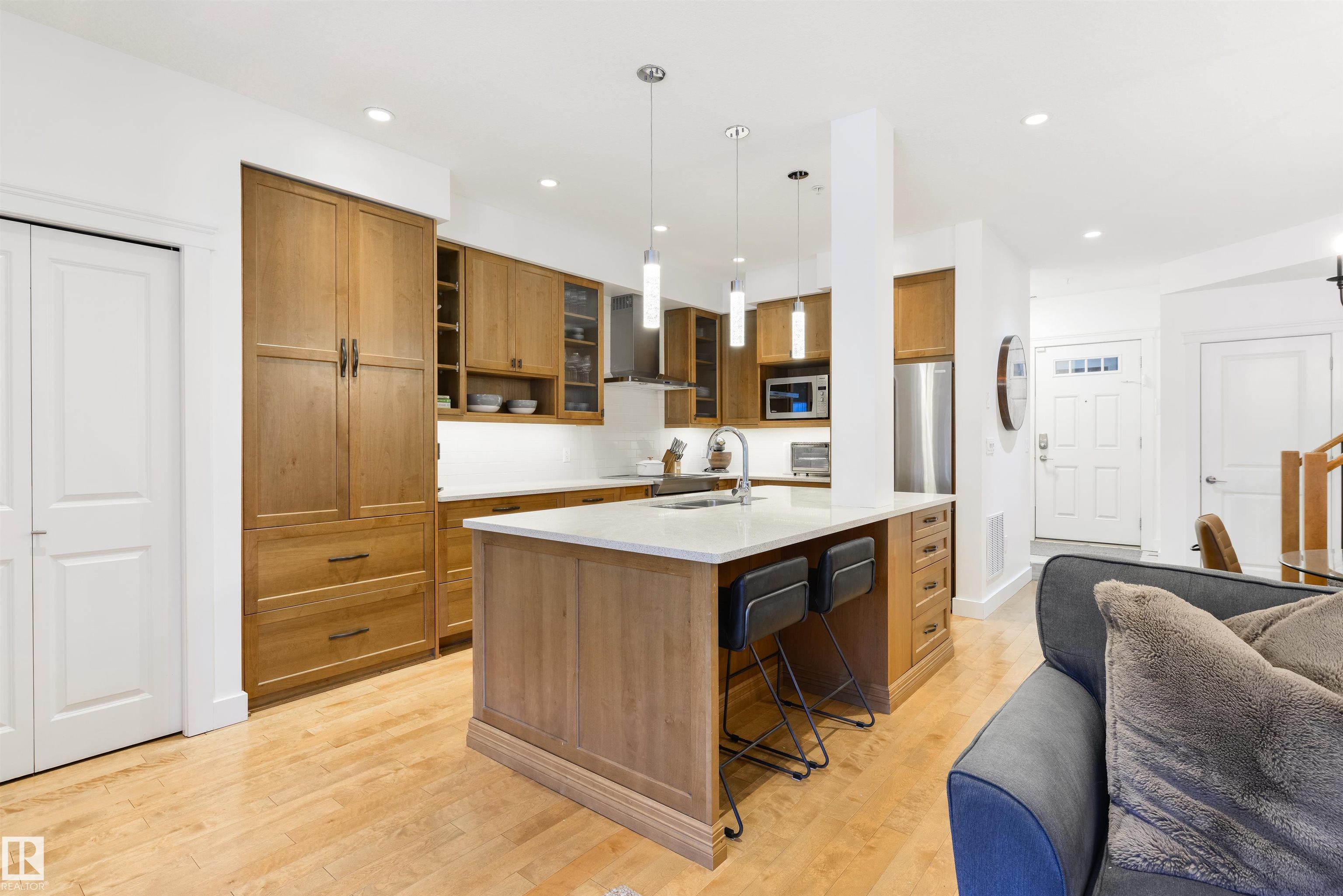 Photo 6 at 7 - 11518 76 Avenue NW, Belgravia, Edmonton