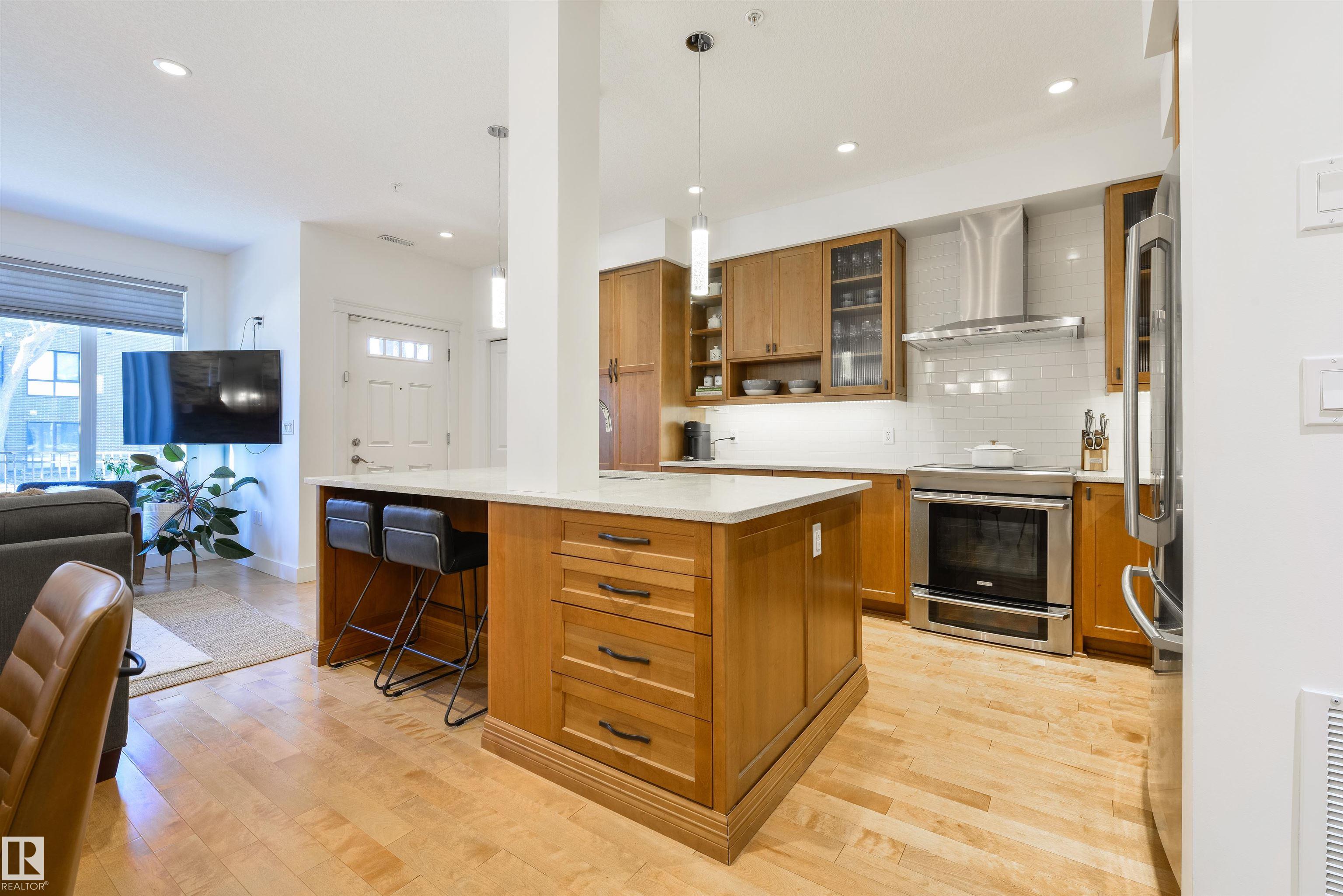 Photo 10 at 7 - 11518 76 Avenue NW, Belgravia, Edmonton