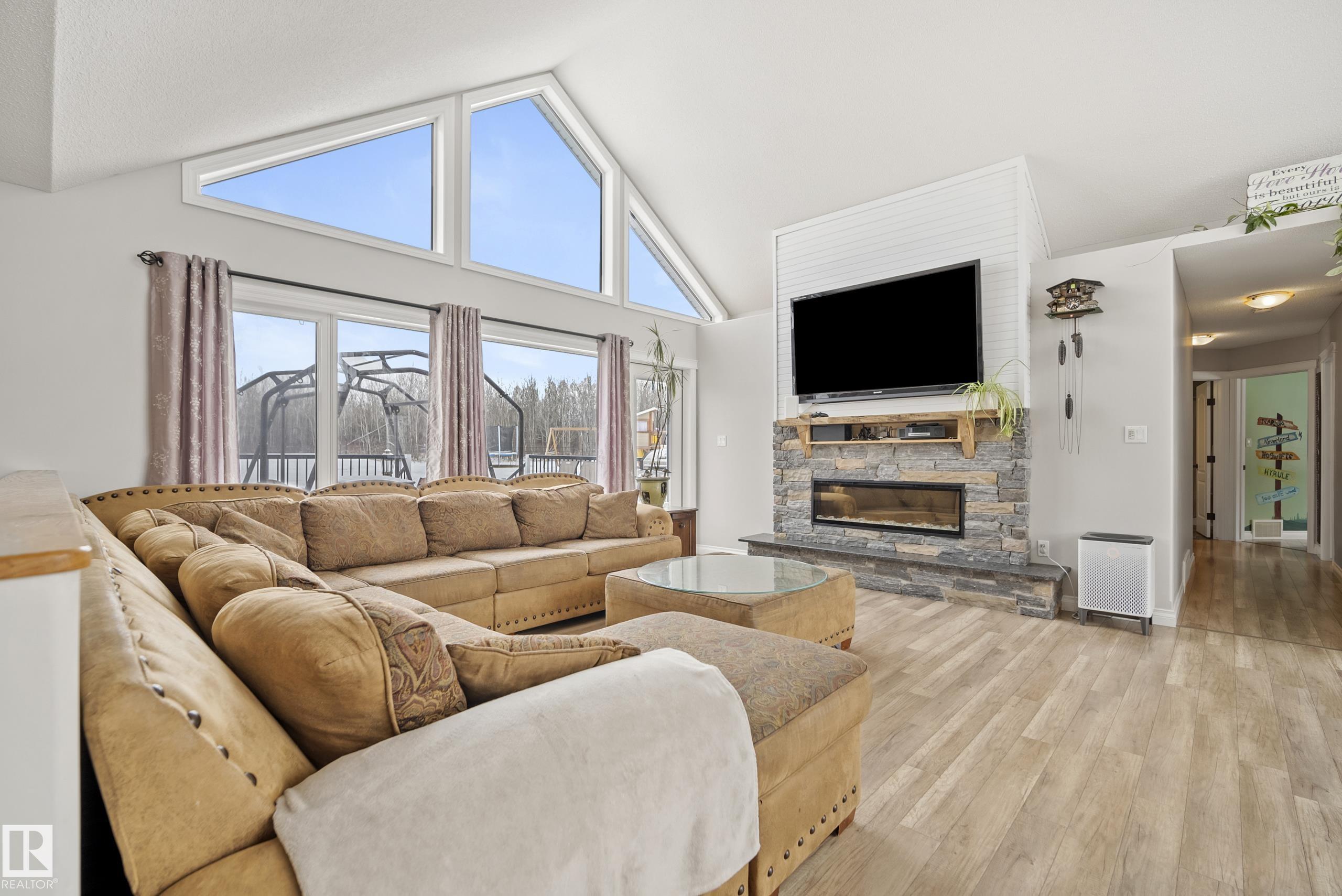 Photo 12 at 1290 - 50242 Rge Rd 244a, Brenda Vista, Rural Leduc County