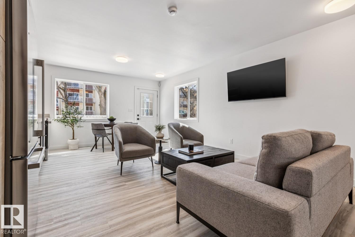 Photo 7 at 10726 107 Street NW, Central Mcdougall, Edmonton