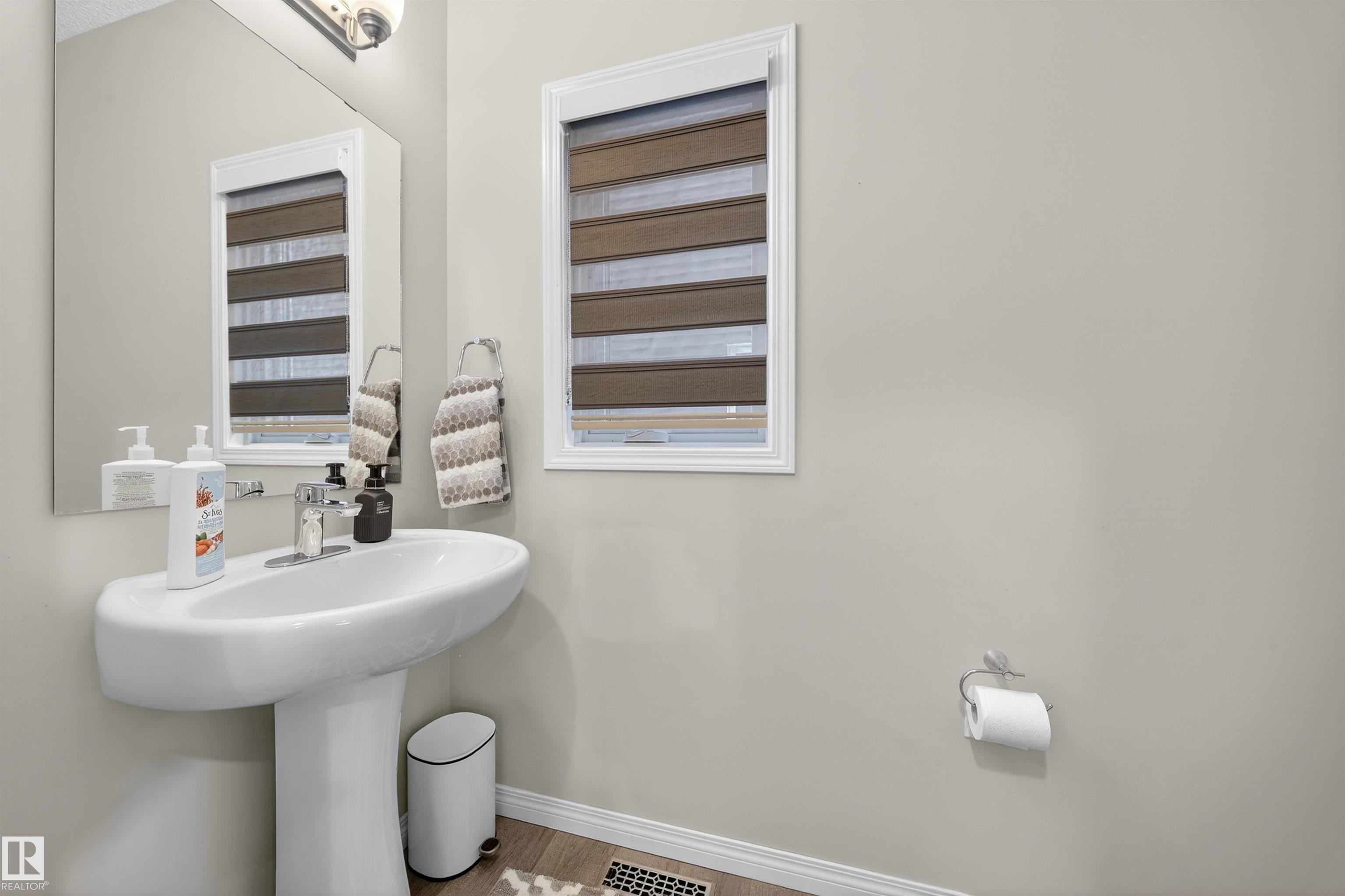 Photo 17 at 6085 King Landing SW, Keswick, Edmonton