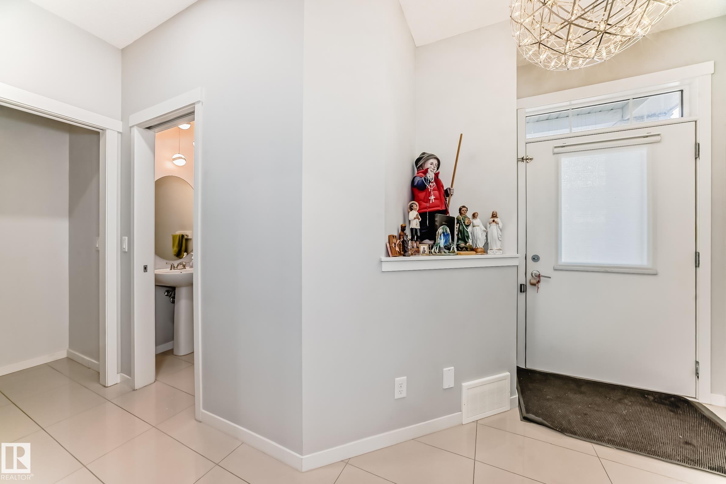 Photo 22 at 2043 51 Street SW, Walker, Edmonton