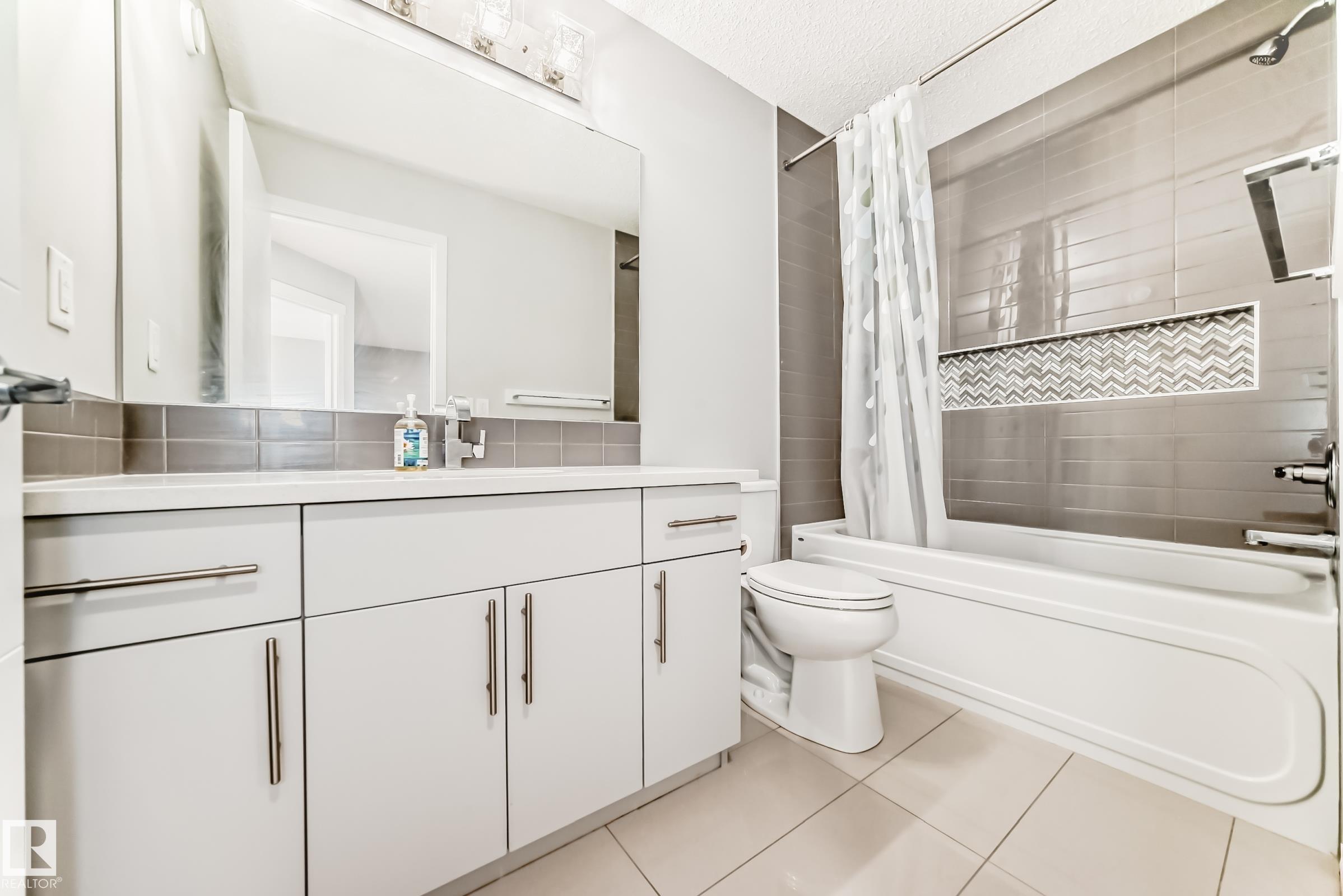 Photo 36 at 2043 51 Street SW, Walker, Edmonton