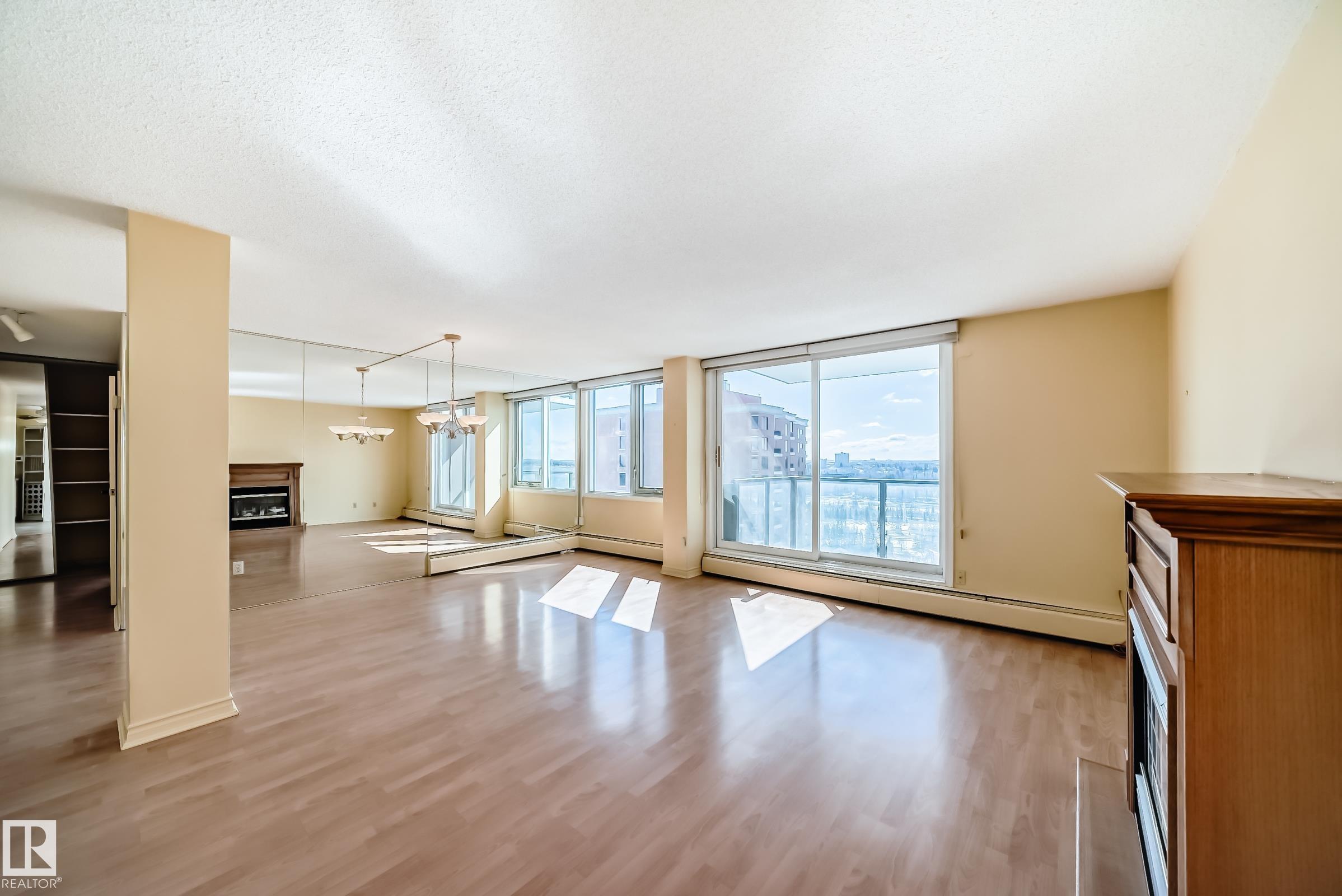 Photo 12 at 1504 - 10011 116 Street NW, Wîhkwêntôwin, Edmonton