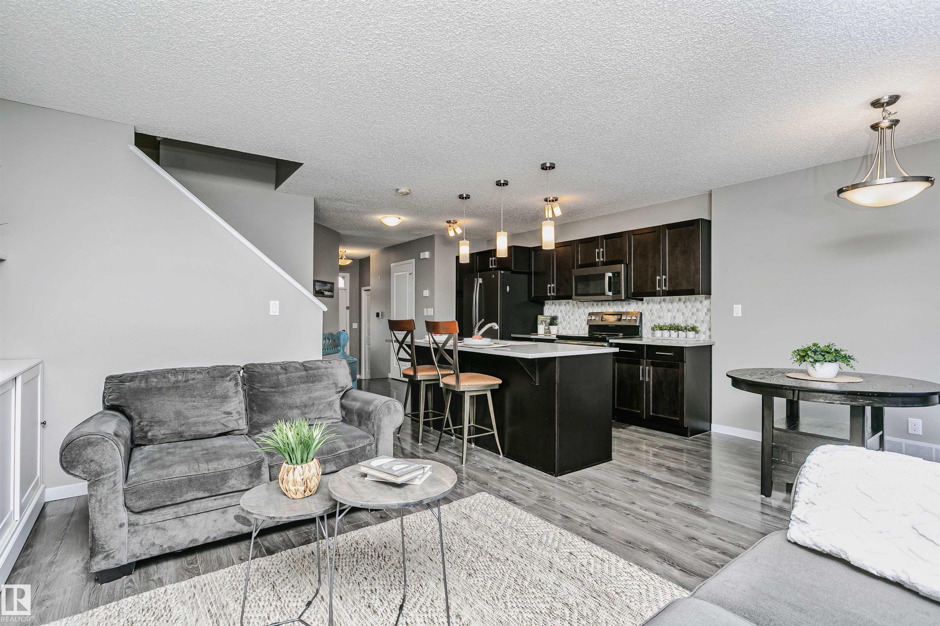 7280 Edgemont Way NW, Edgemont, Edmonton