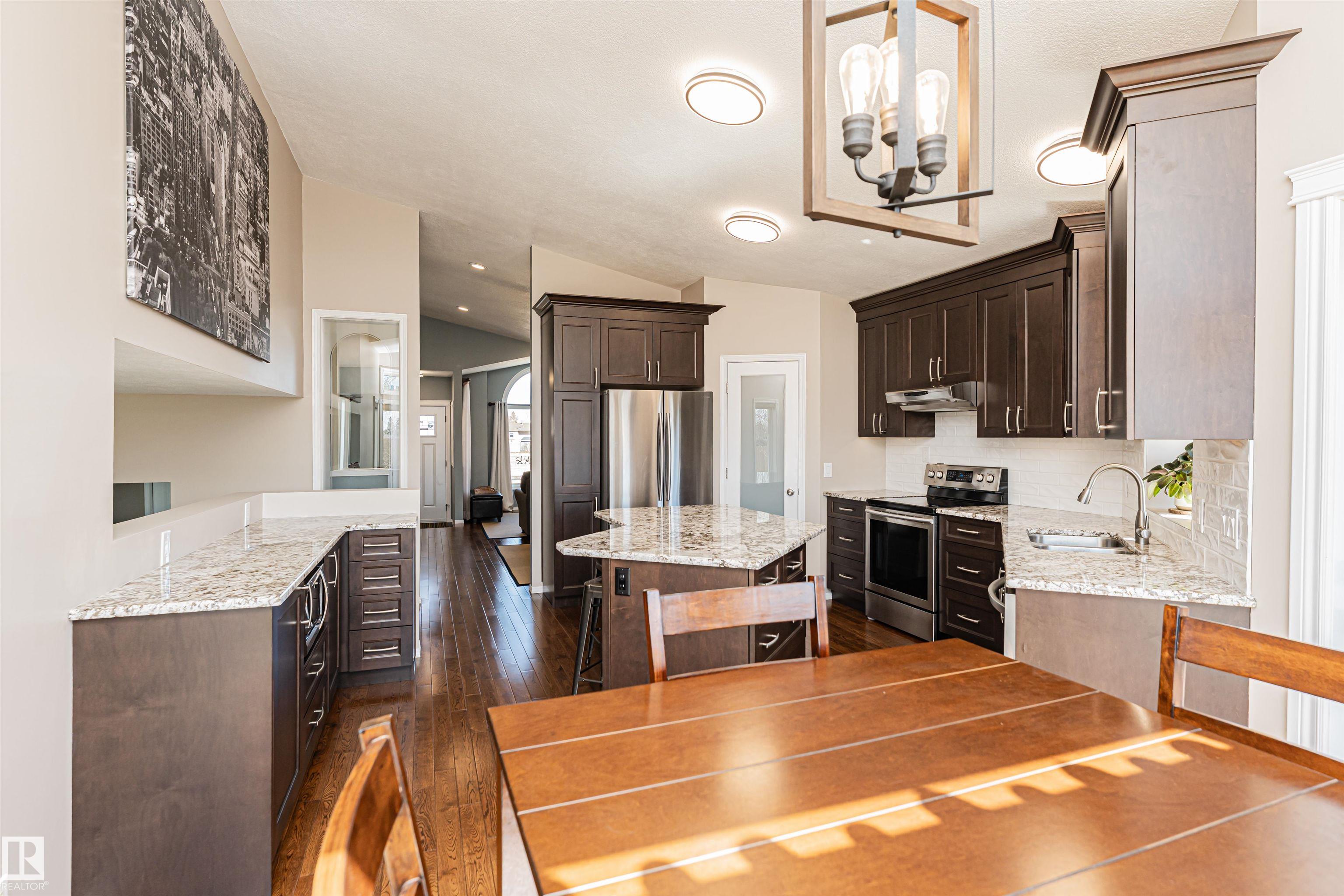 Photo 23 at 8709 102 Avenue, Morinville