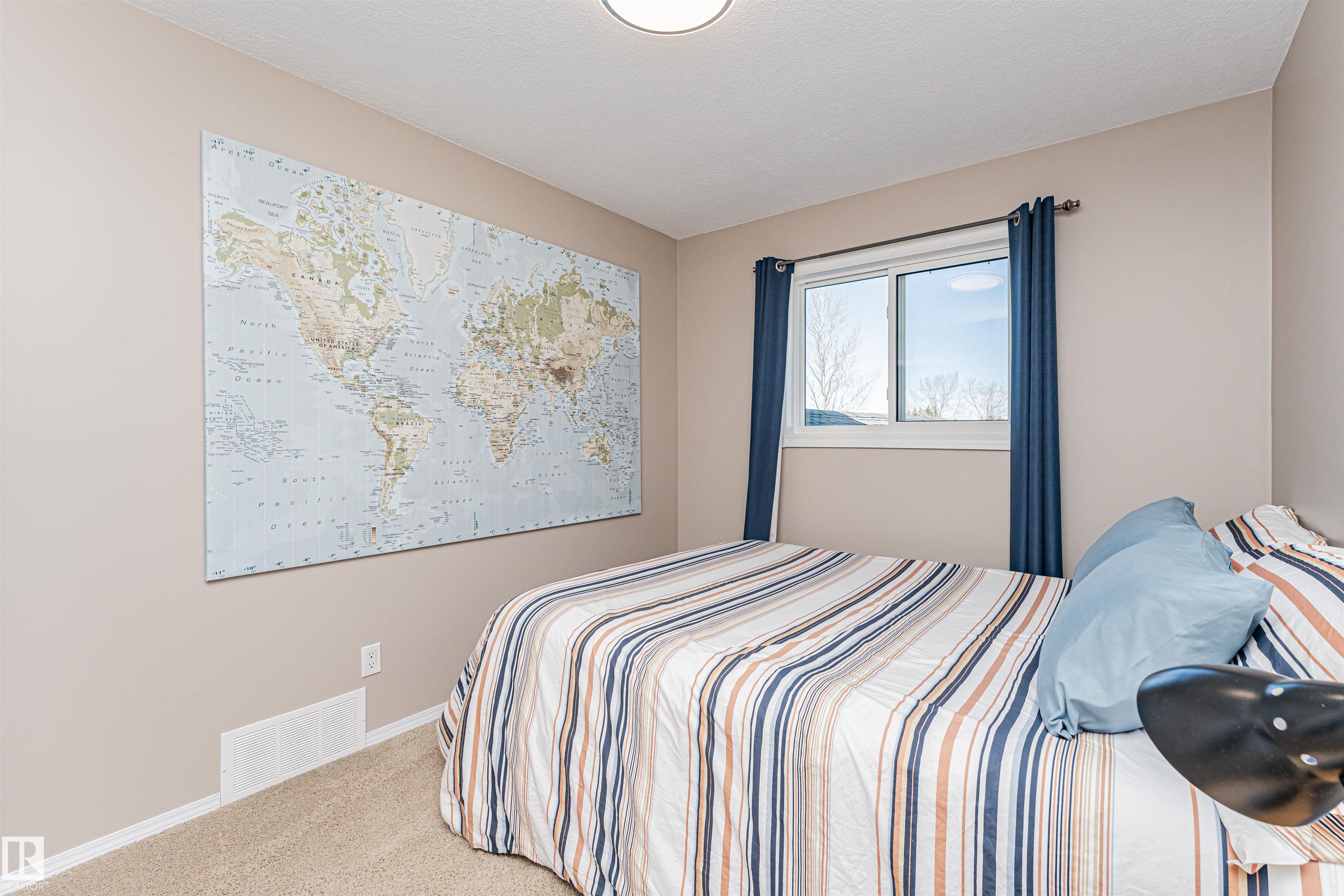 Photo 32 at 8709 102 Avenue, Morinville