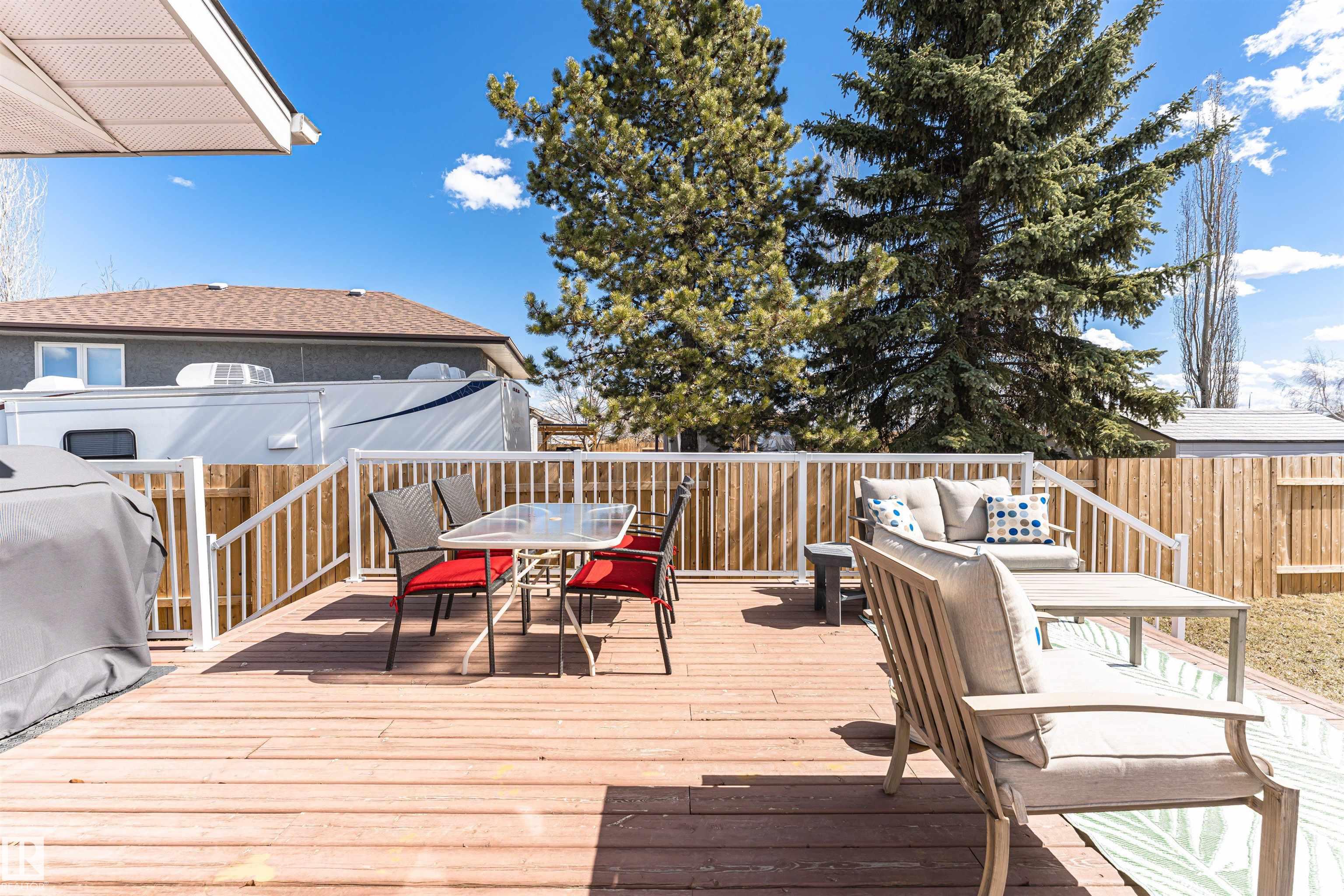 Photo 56 at 8709 102 Avenue, Morinville