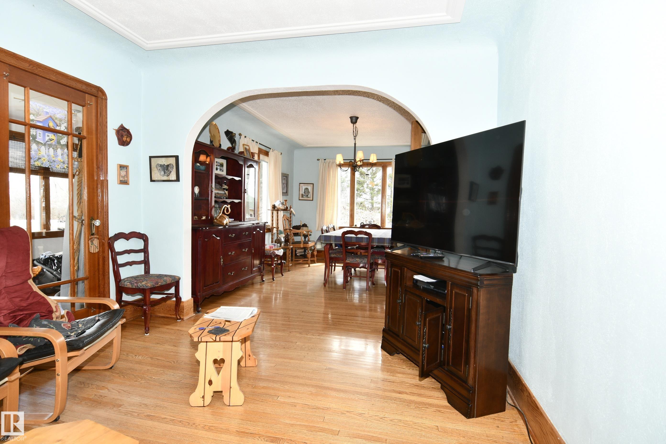 Photo 11 at 49074 Rge Rd 241, None, Rural Leduc County