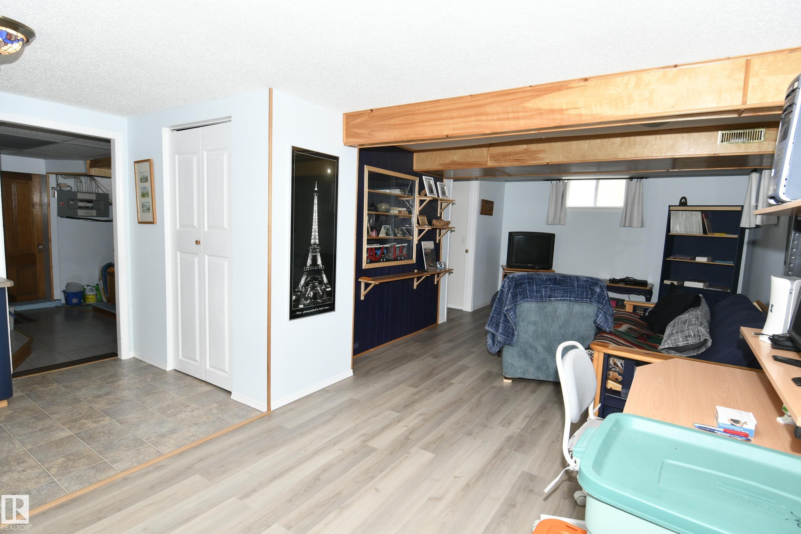 Photo 19 at 49074 Rge Rd 241, None, Rural Leduc County