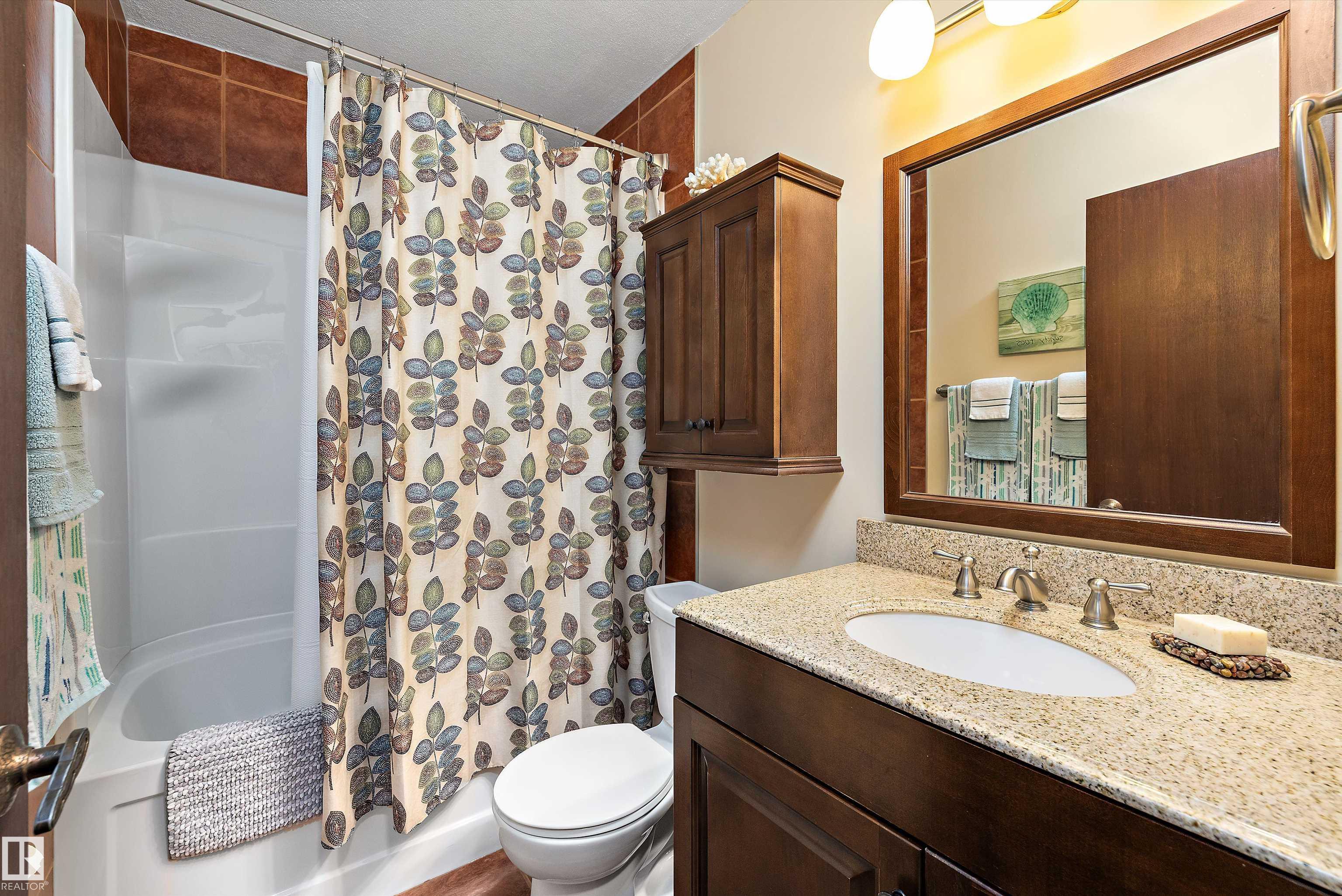 Photo 12 at 37 Malvern Drive, Mills Haven, Sherwood Park