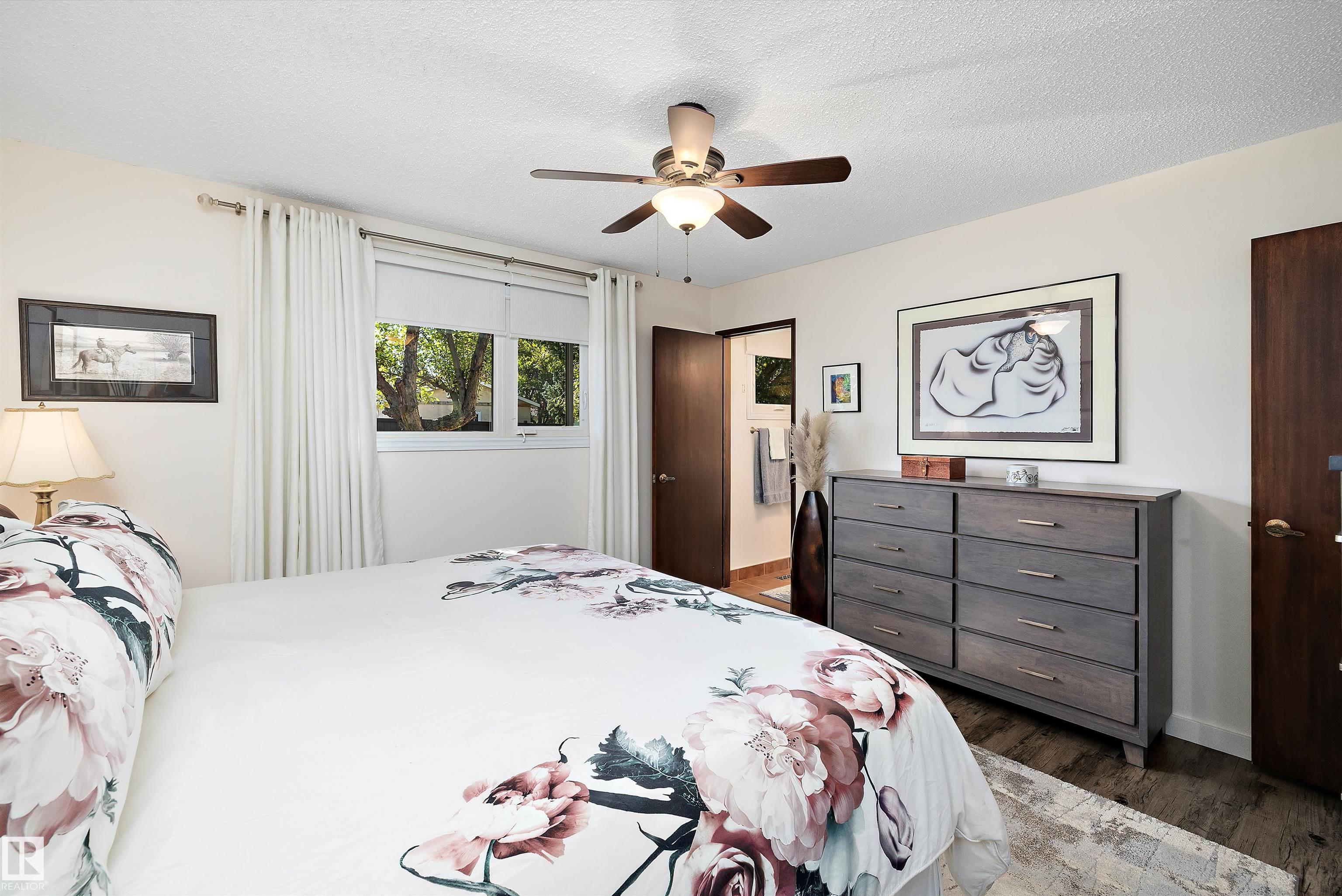 Photo 18 at 37 Malvern Drive, Mills Haven, Sherwood Park