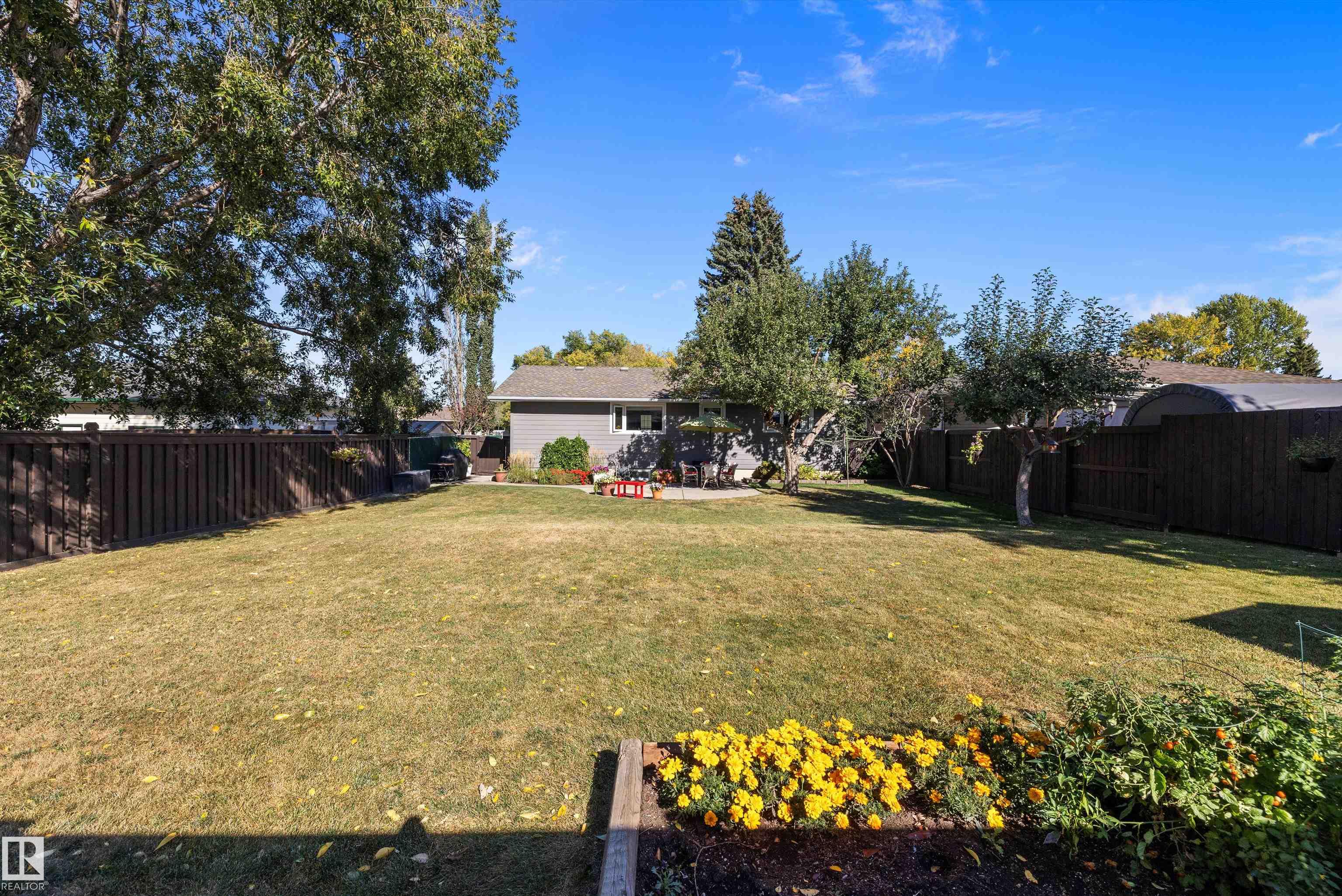 Photo 33 at 37 Malvern Drive, Mills Haven, Sherwood Park