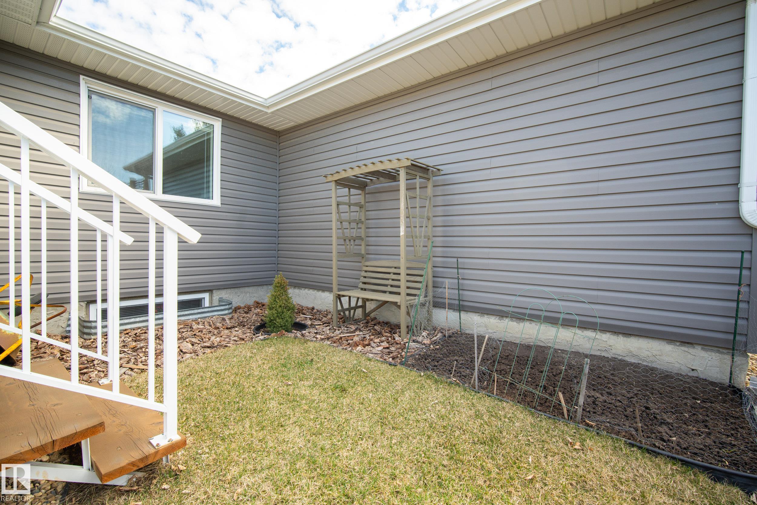 Photo 11 at 40 - 49 Colwill Boulevard, Forrest Greens, Sherwood Park