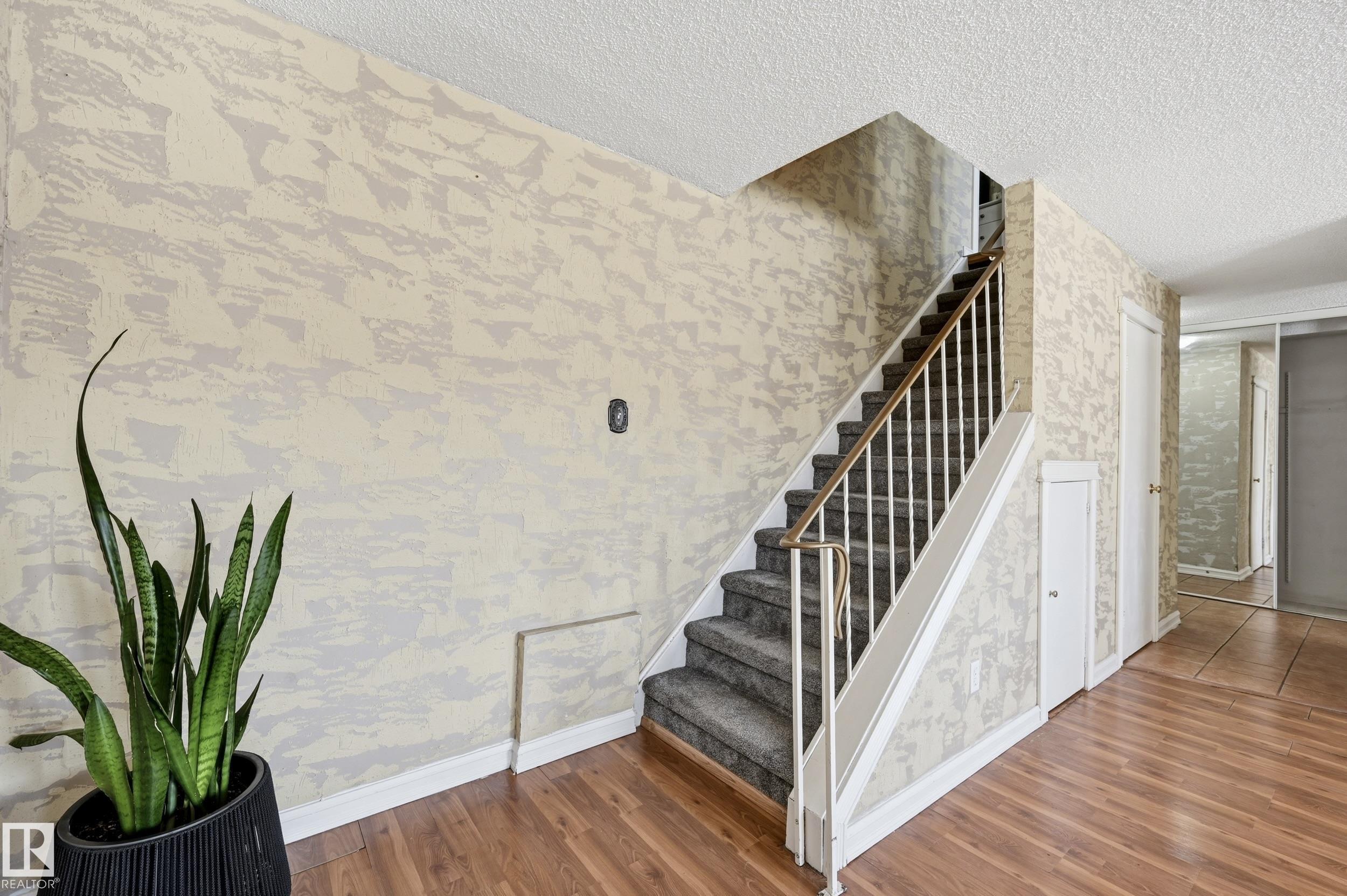 Photo 13 at 109 - 14530 52 Street NW, Casselman, Edmonton