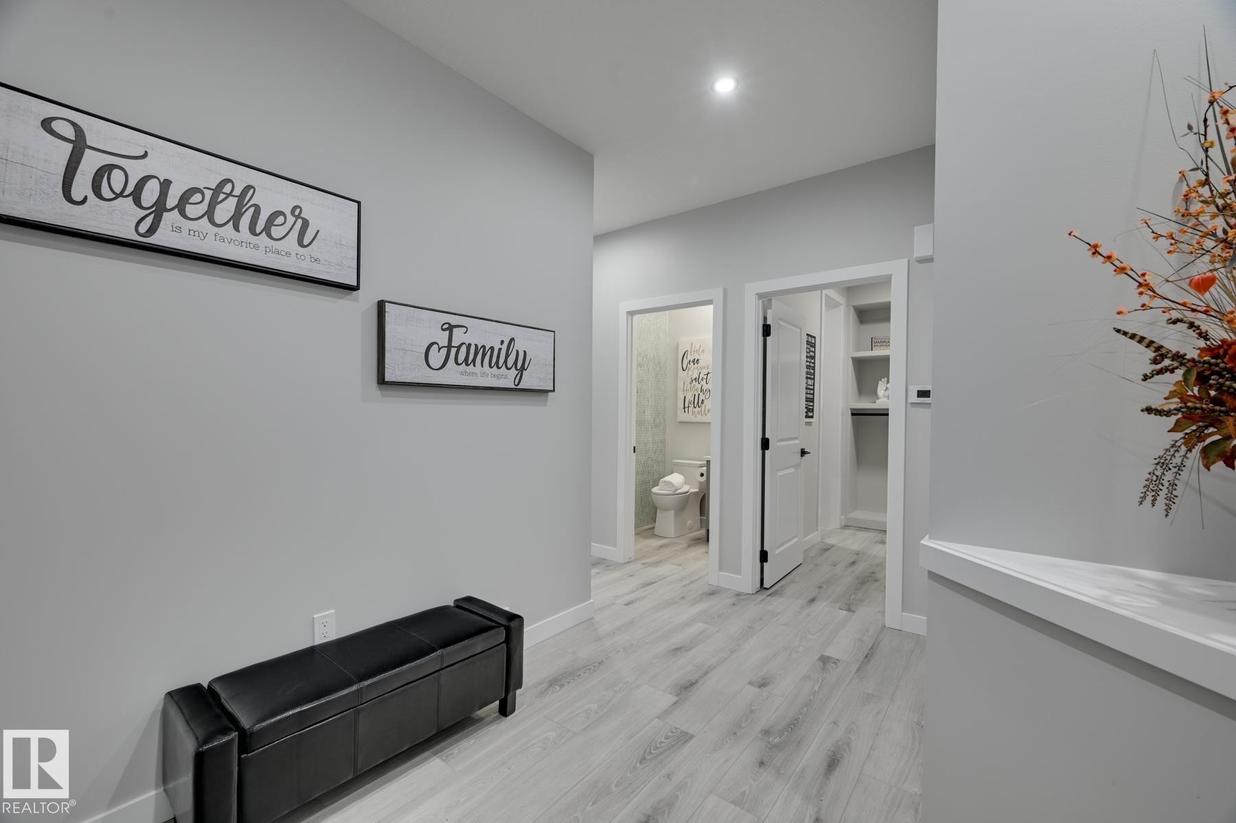Picture for 1774 Crossbill LO NW