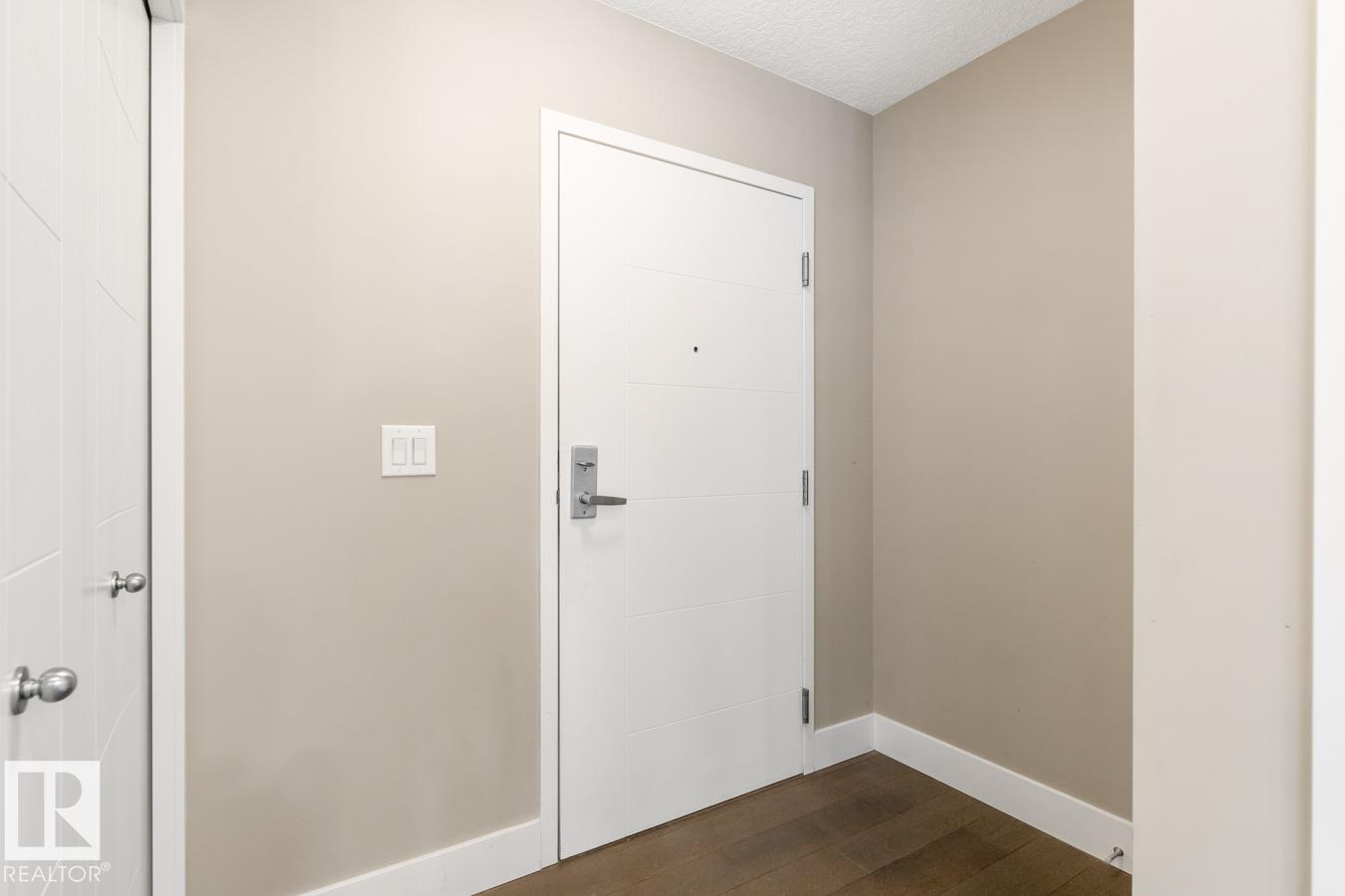 203 - 10006 83 Avenue NW, Strathcona, Edmonton