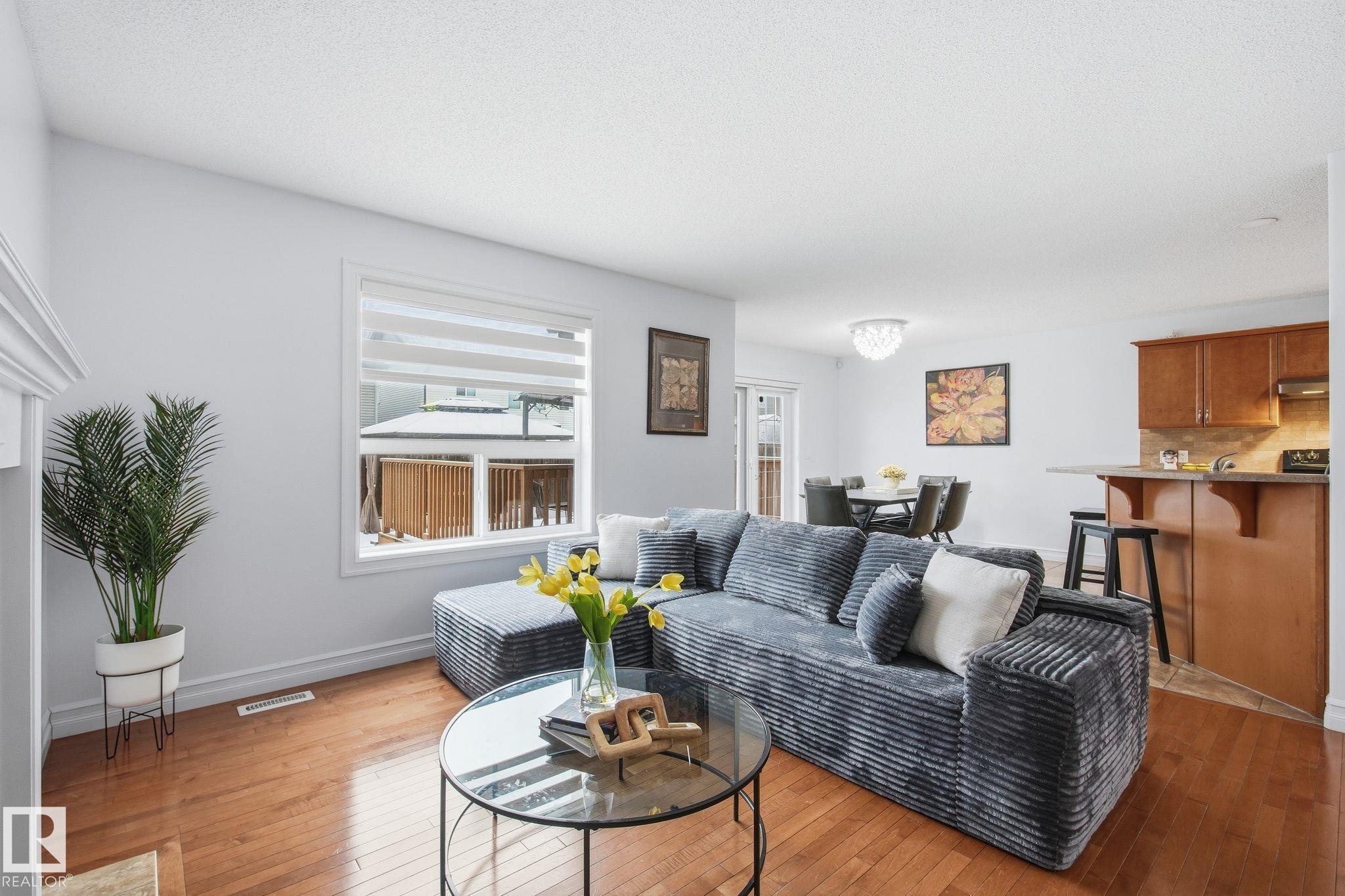 Photo 14 at 3016 24 Avenue NW, Silver Berry, Edmonton