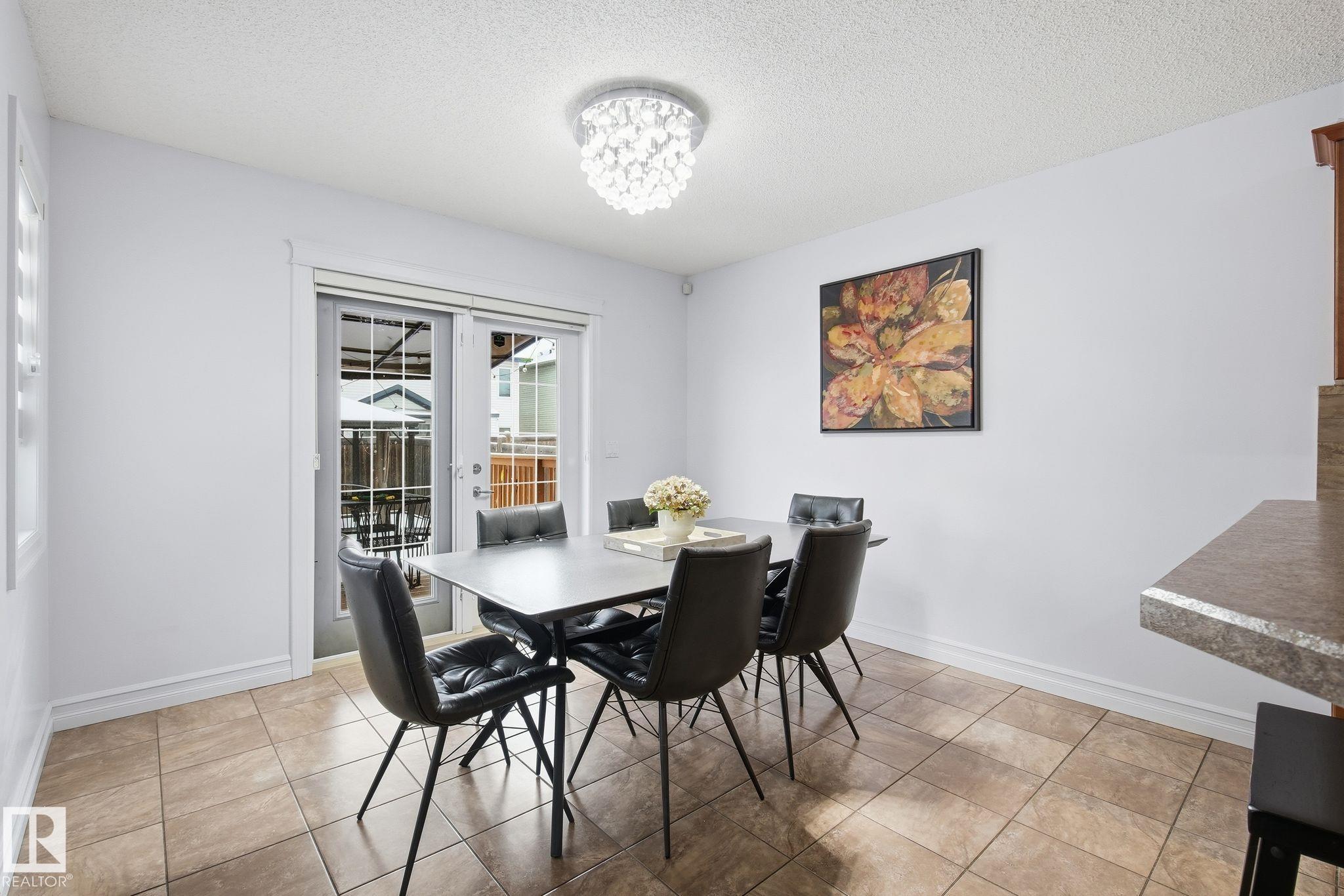 Photo 19 at 3016 24 Avenue NW, Silver Berry, Edmonton